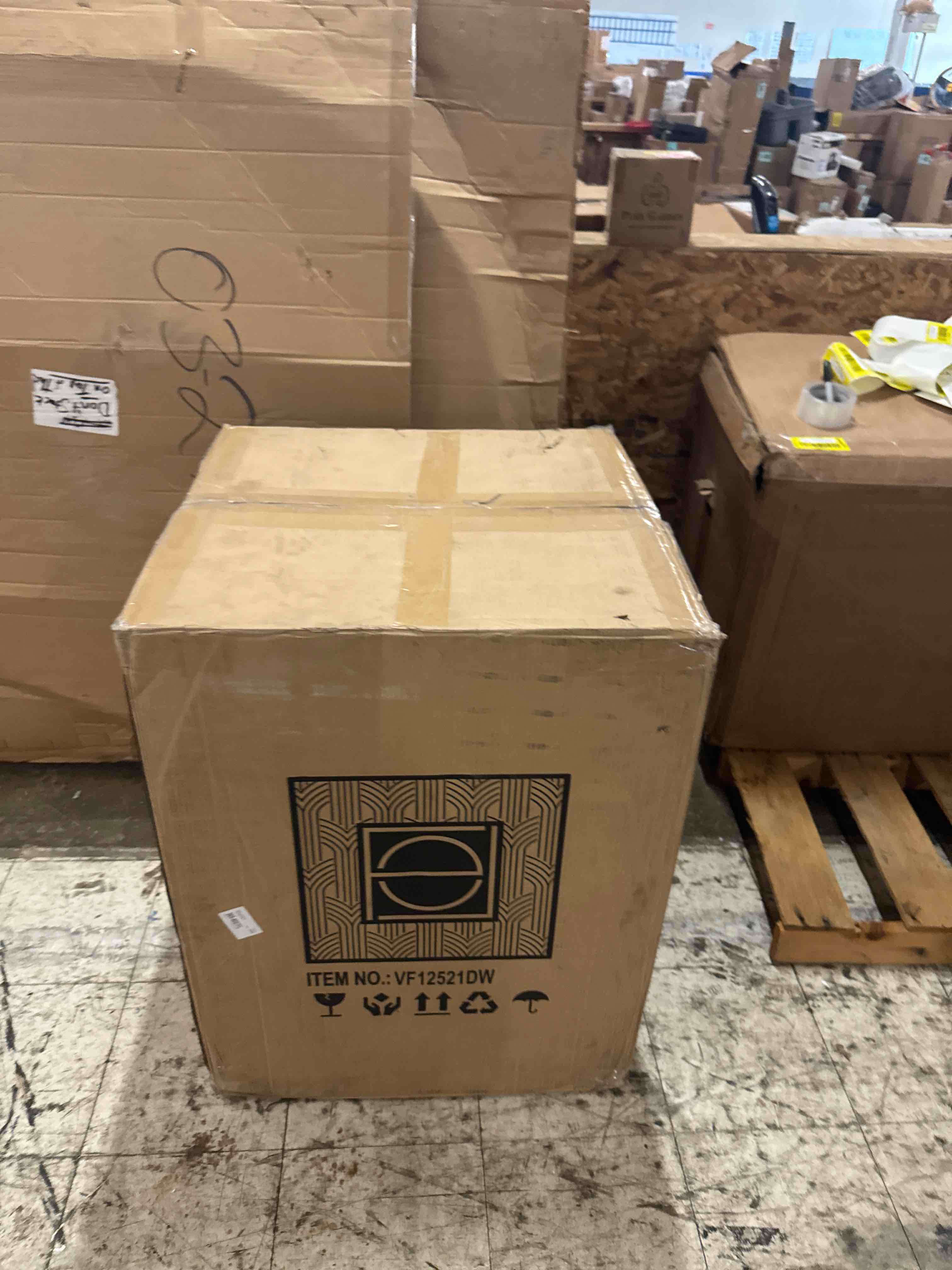 https://s3.amazonaws.com/lotting-images-prod/phillipi/YEL5020296_1757083708686.jpeg