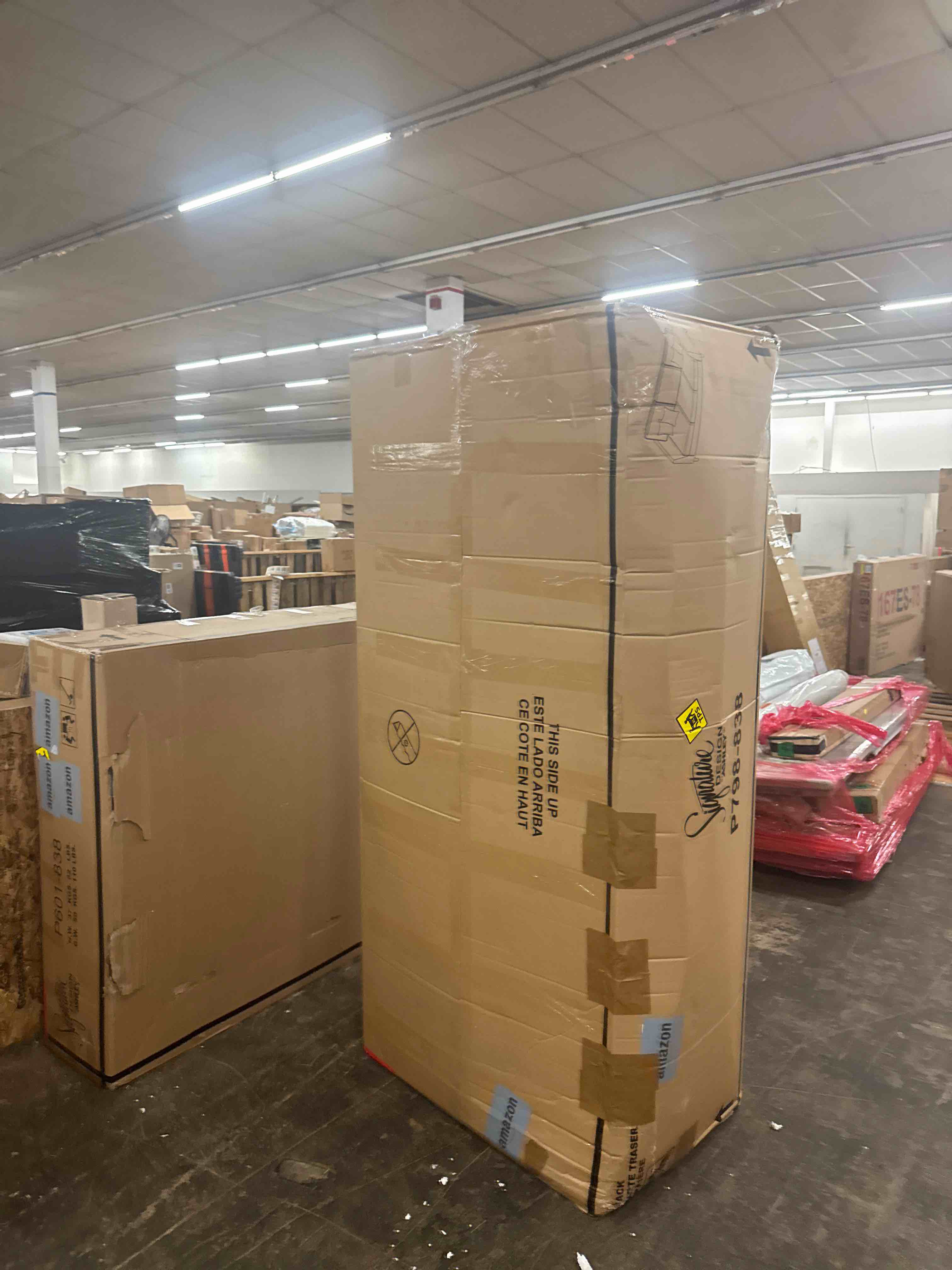 https://s3.amazonaws.com/lotting-images-prod/phillipi/YEL5020336_1758223947834.jpeg