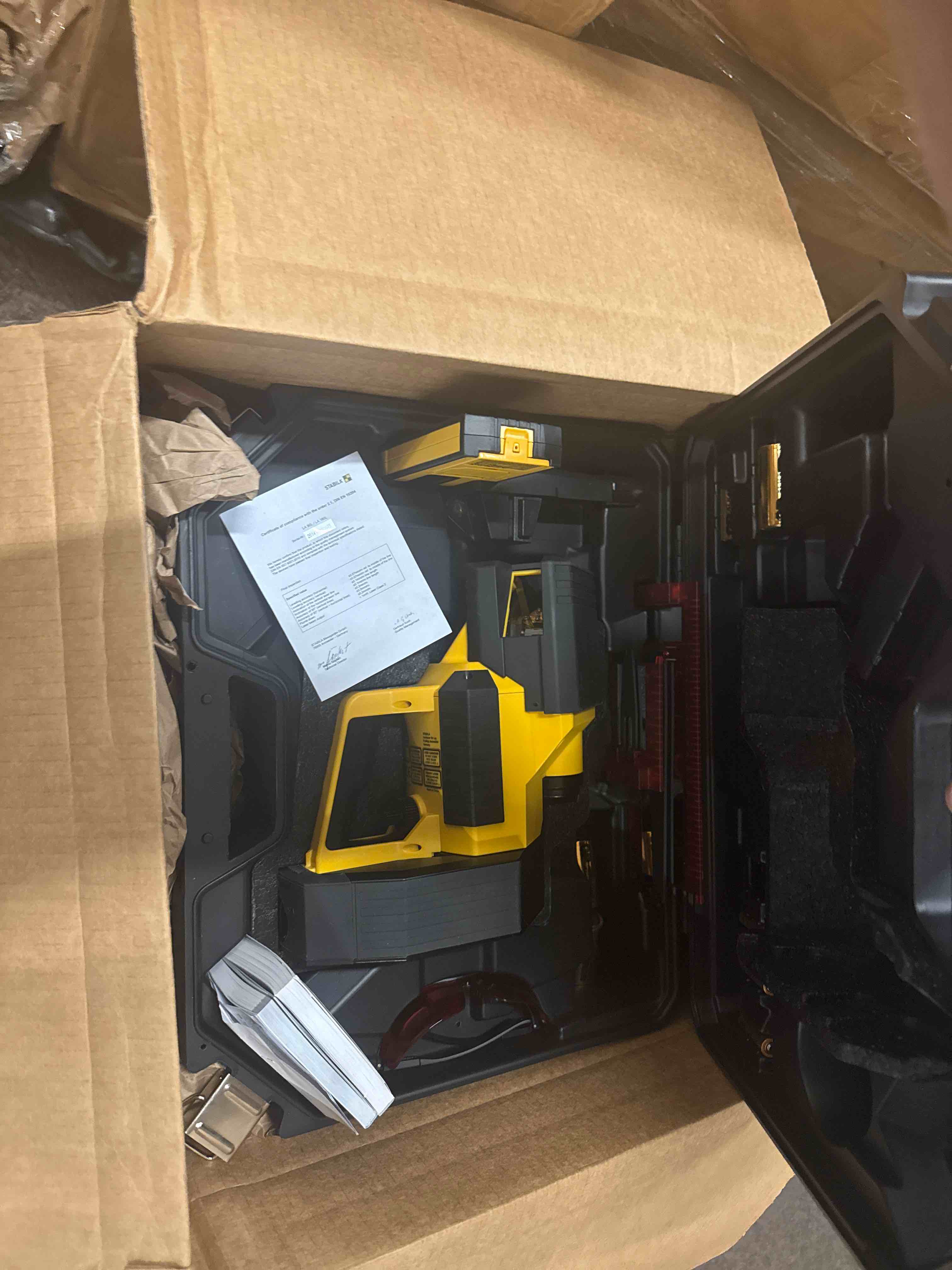 https://s3.amazonaws.com/lotting-images-prod/phillipi/YEL5020374_1757091262915.jpeg