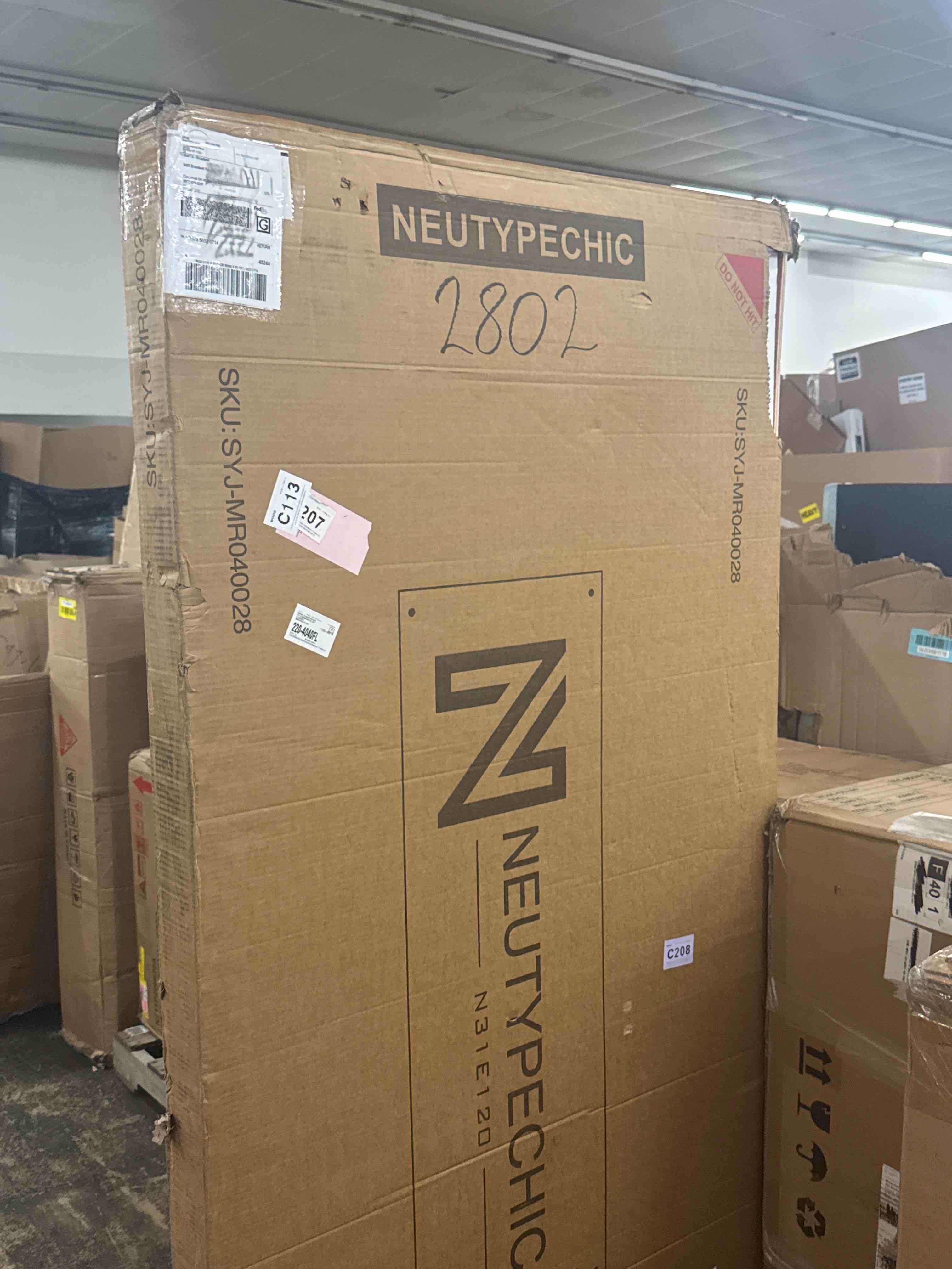 https://s3.amazonaws.com/lotting-images-prod/phillipi/YEL5020405_1757356845543.jpeg