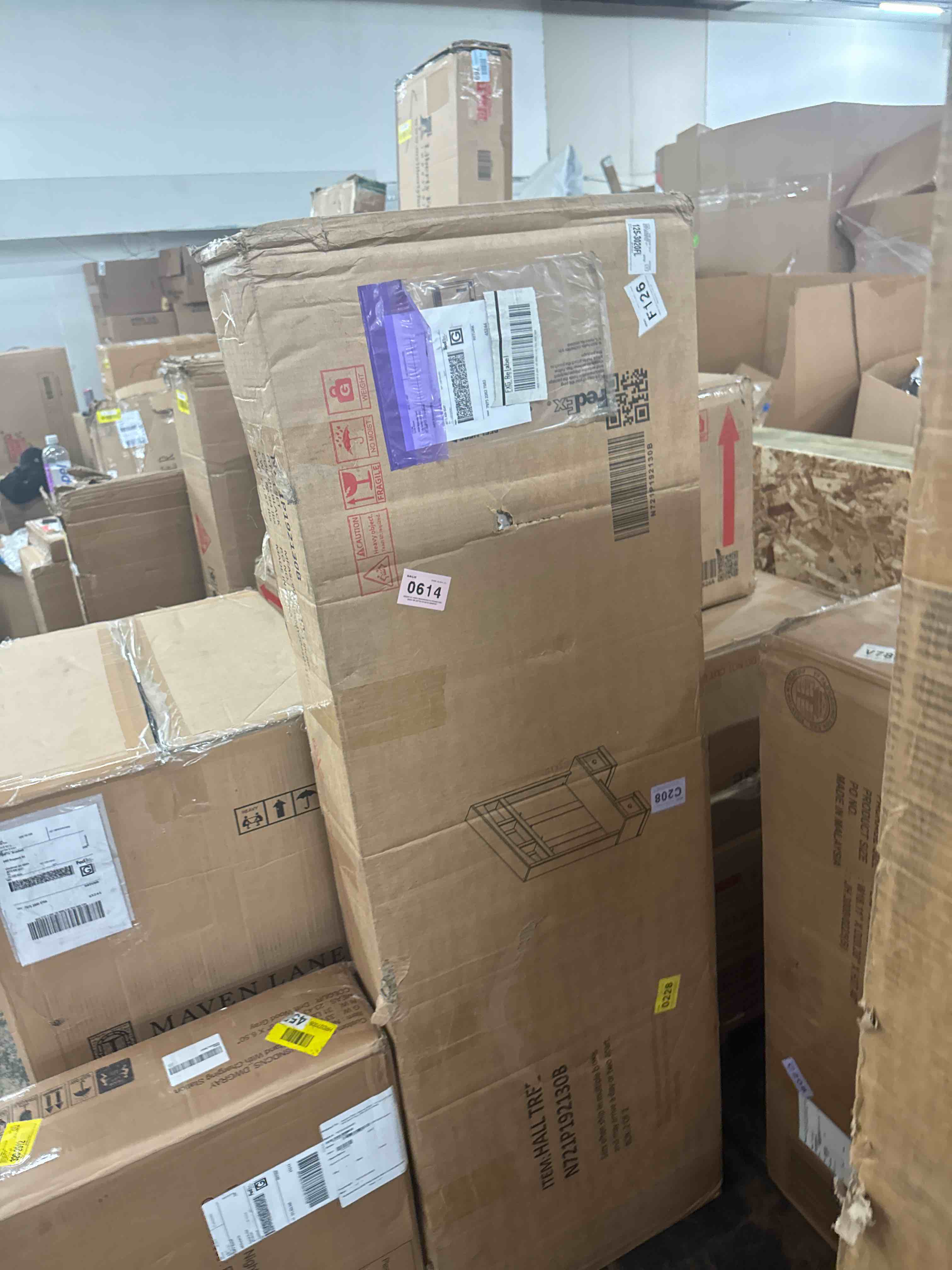 https://s3.amazonaws.com/lotting-images-prod/phillipi/YEL5020408_1757356371875.jpeg