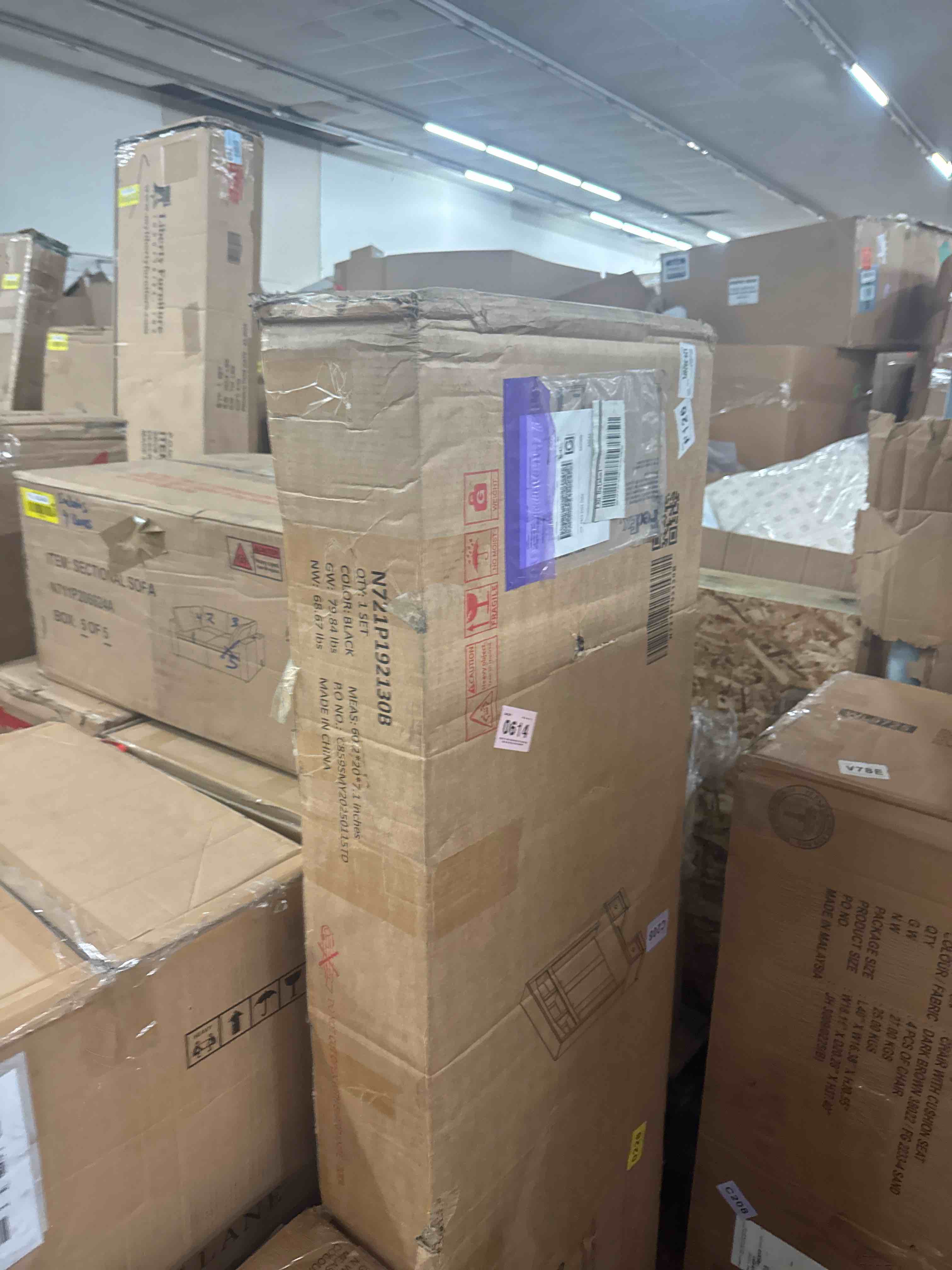 https://s3.amazonaws.com/lotting-images-prod/phillipi/YEL5020408_1757356373952.jpeg