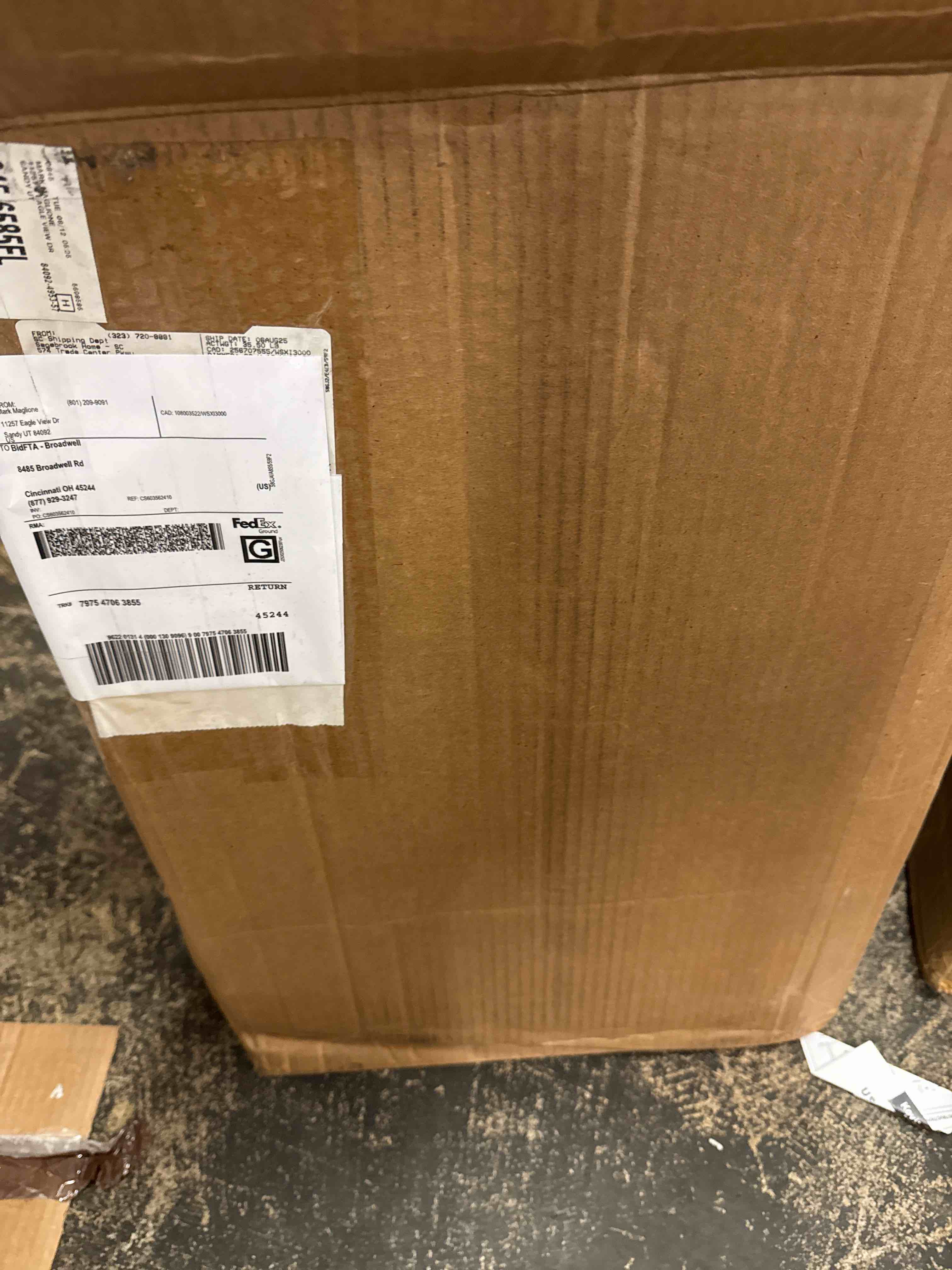 https://s3.amazonaws.com/lotting-images-prod/phillipi/YEL5020409_1757356408746.jpeg