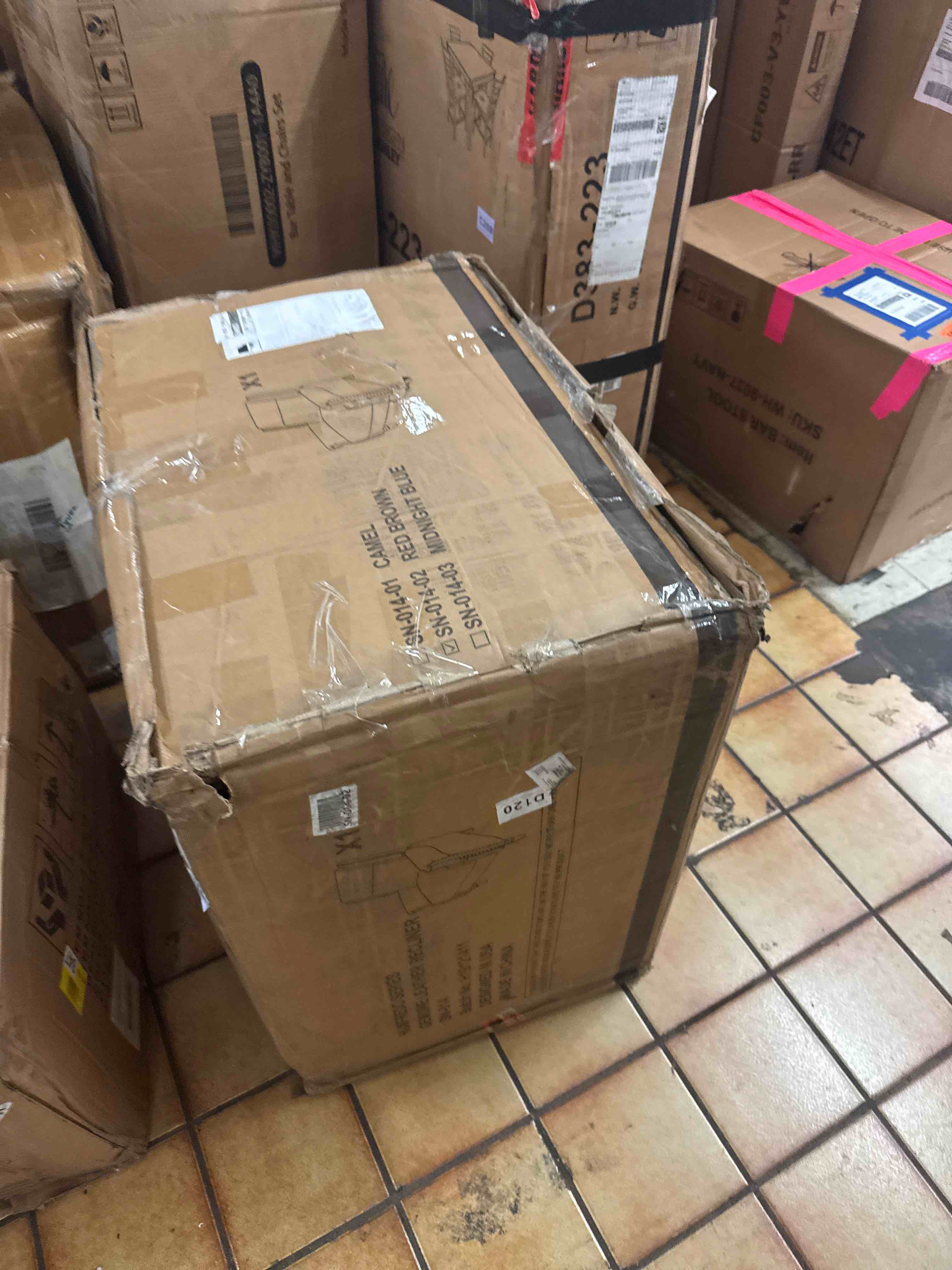https://s3.amazonaws.com/lotting-images-prod/phillipi/YEL5020420_1757354218496.jpeg
