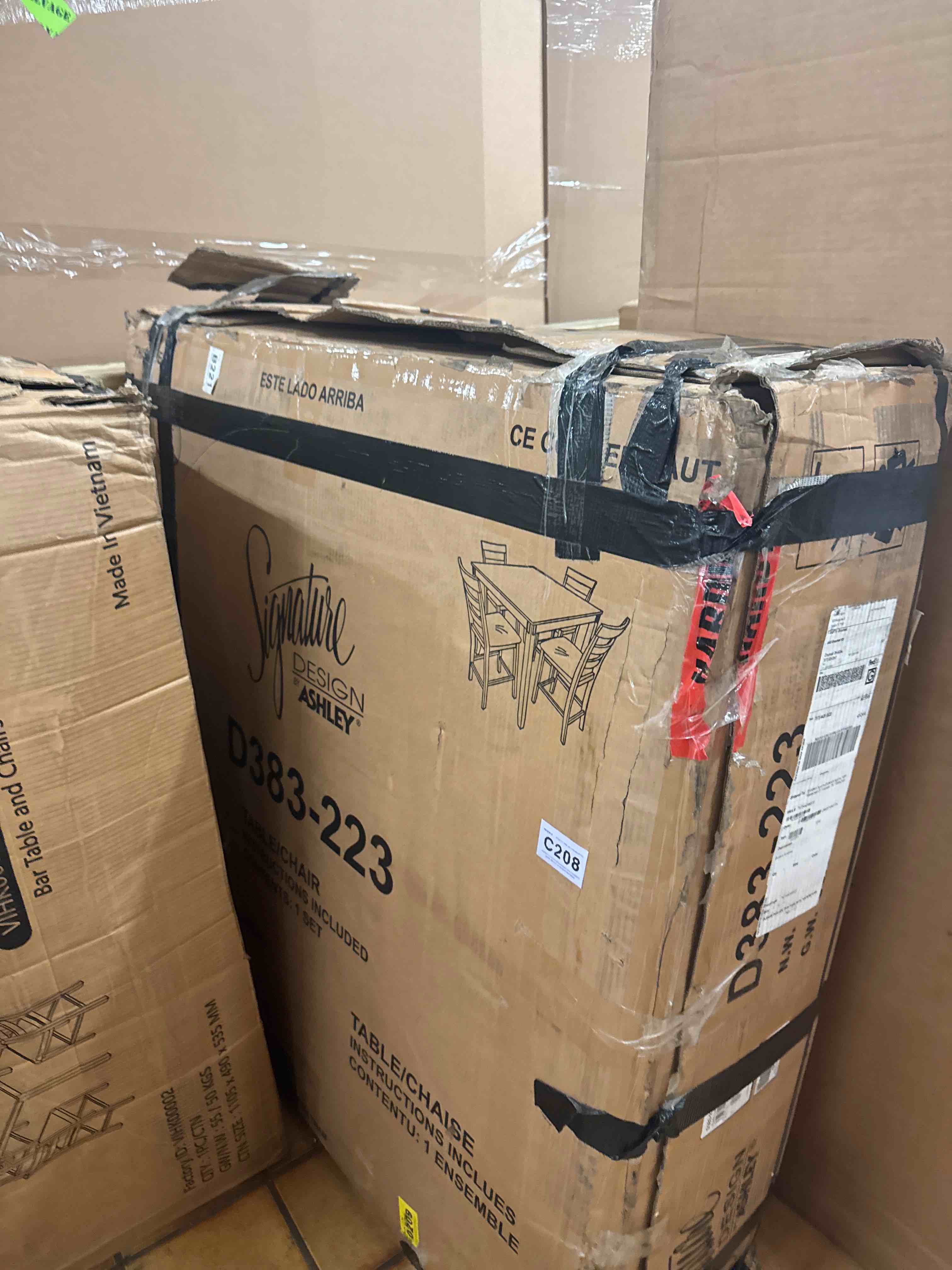 https://s3.amazonaws.com/lotting-images-prod/phillipi/YEL5020426_1757353478929.jpeg