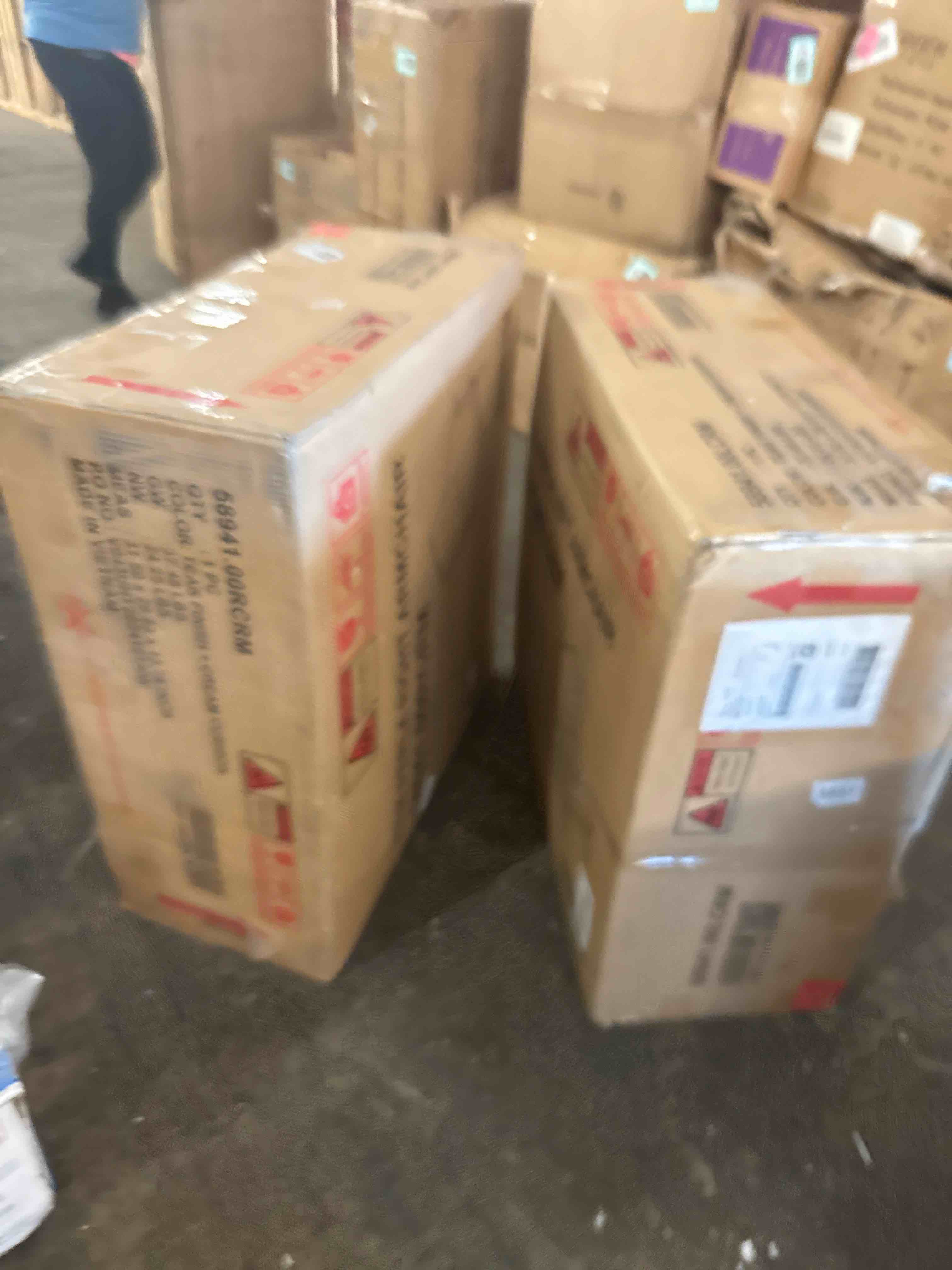 https://s3.amazonaws.com/lotting-images-prod/phillipi/YEL5020511_1757695387629.jpeg