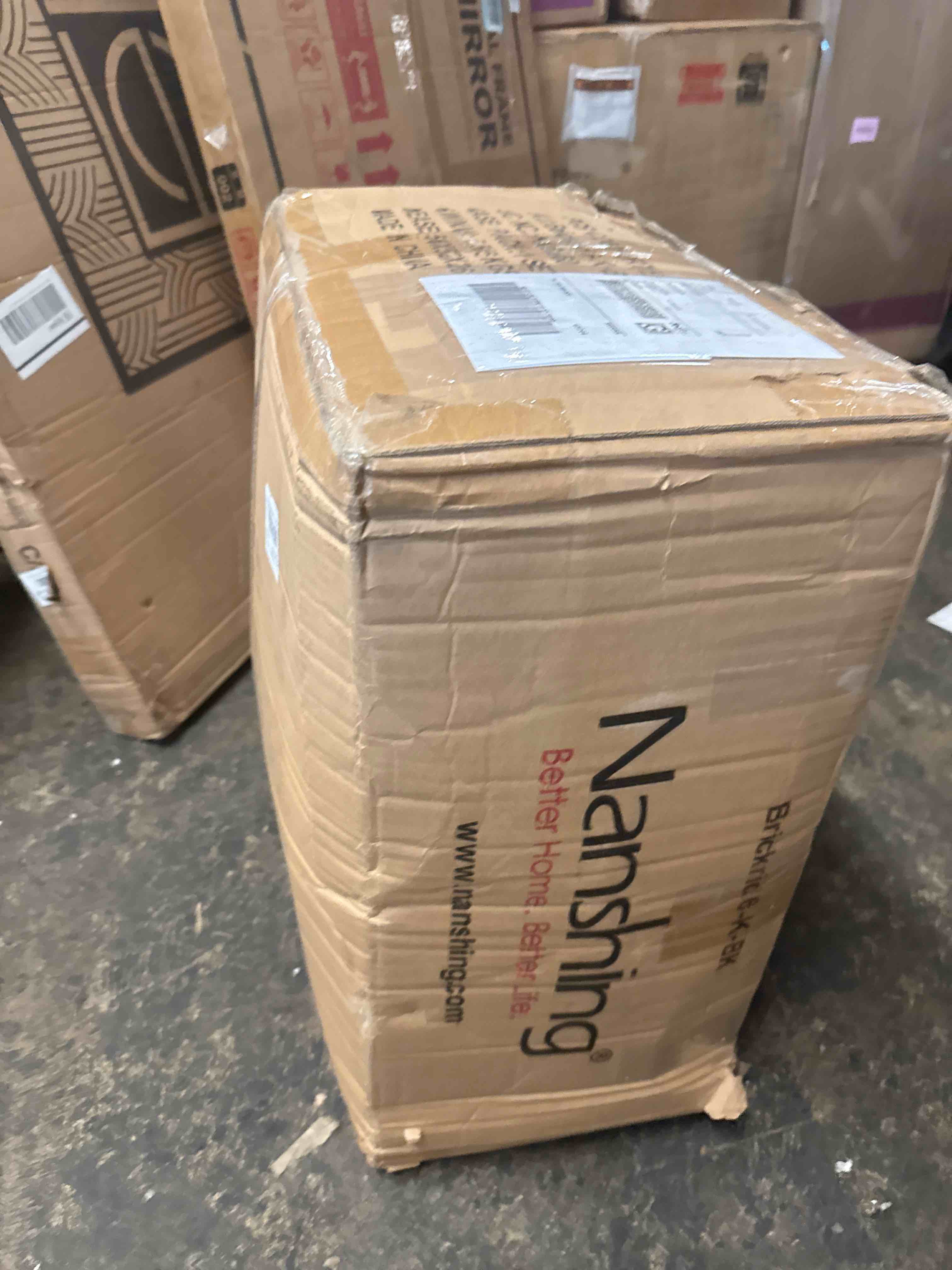 https://s3.amazonaws.com/lotting-images-prod/phillipi/YEL5020515_1757697123963.jpeg