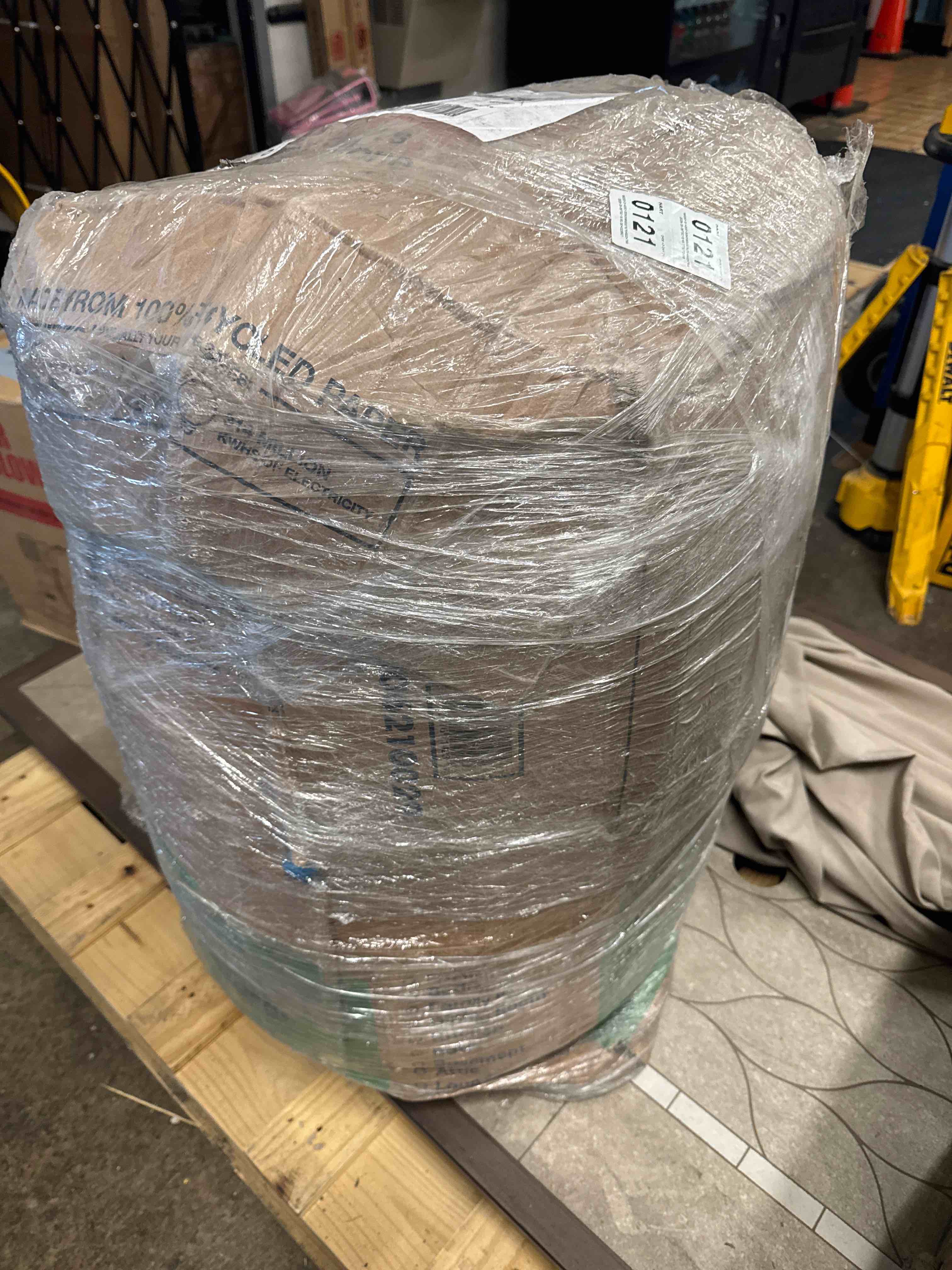 https://s3.amazonaws.com/lotting-images-prod/phillipi/YEL5020530_1757694495370.jpeg