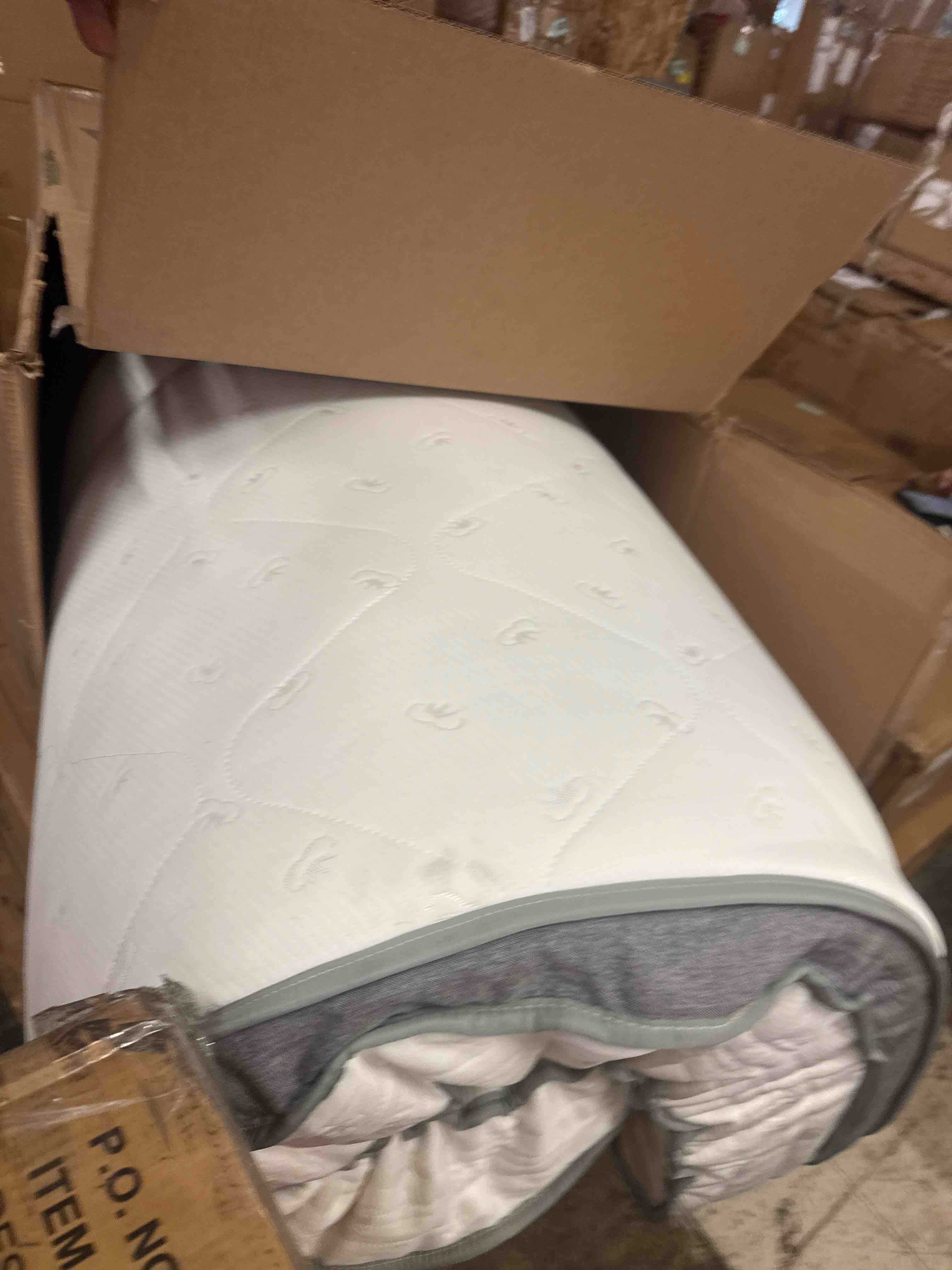 https://s3.amazonaws.com/lotting-images-prod/phillipi/YEL5020542_1757706980046.jpeg