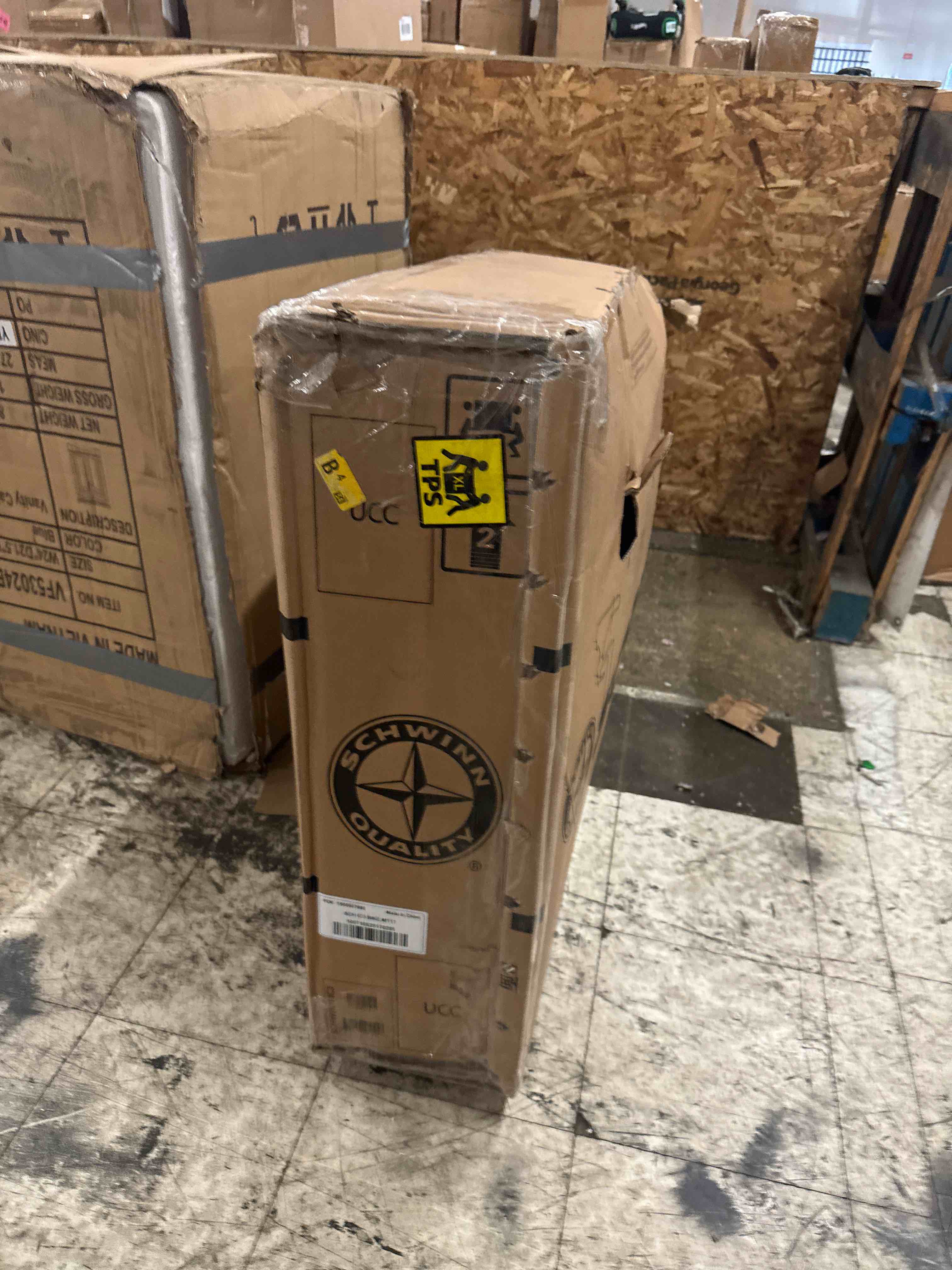 https://s3.amazonaws.com/lotting-images-prod/phillipi/YEL5020583_1758230249450.jpeg