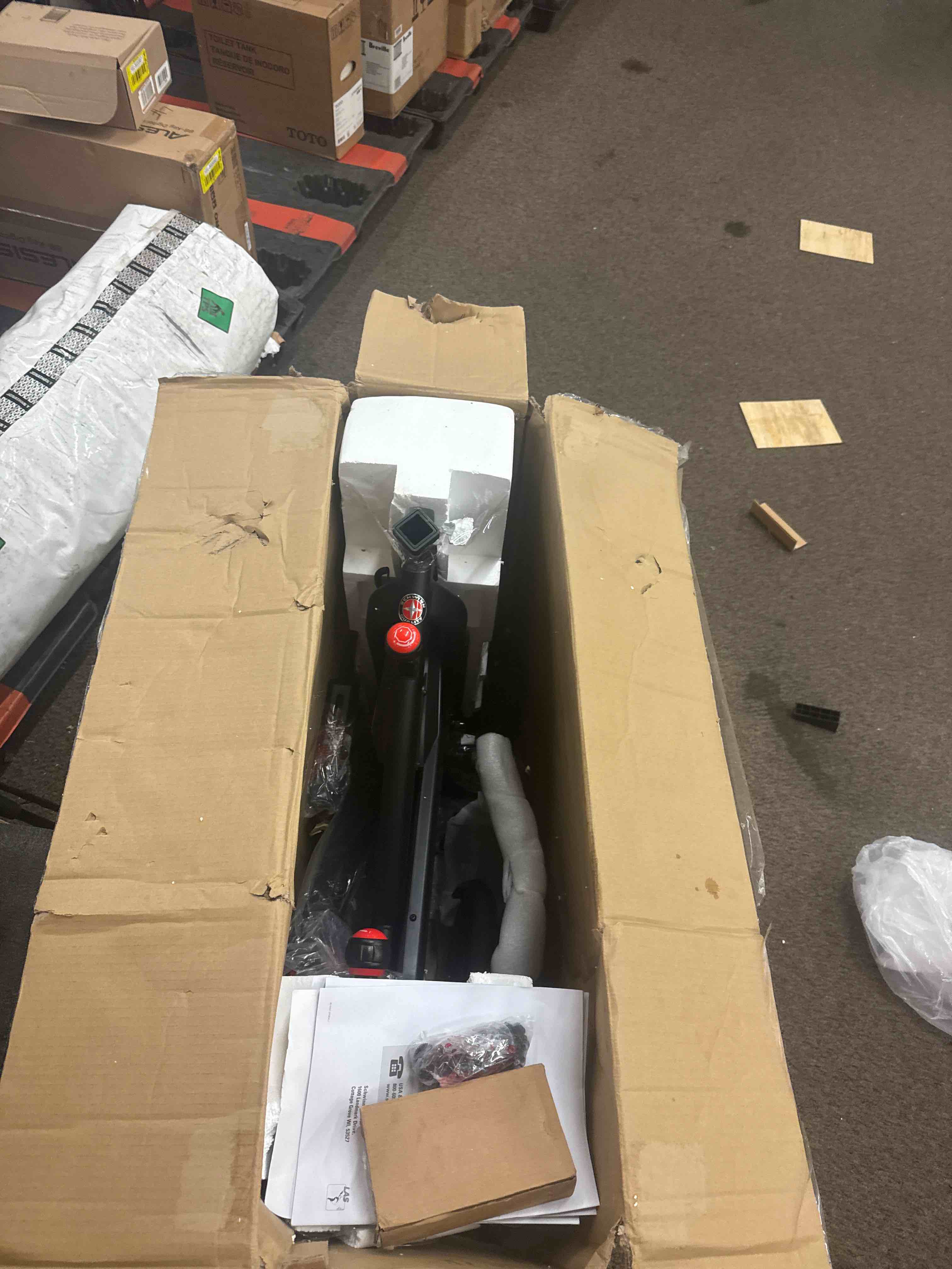 https://s3.amazonaws.com/lotting-images-prod/phillipi/YEL5020583_1758293346615.jpeg