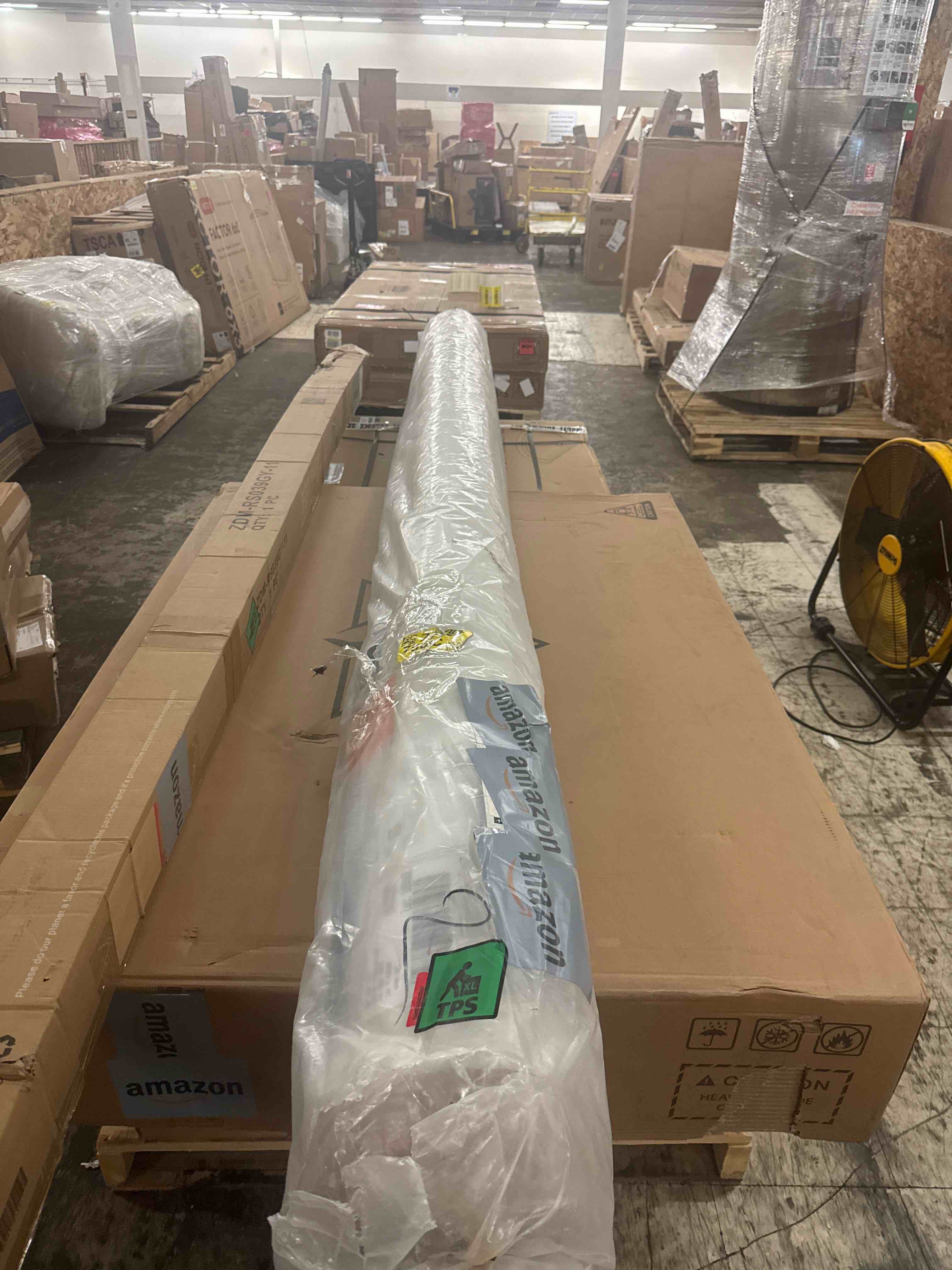 https://s3.amazonaws.com/lotting-images-prod/phillipi/YEL5020619_1760537996752.jpeg