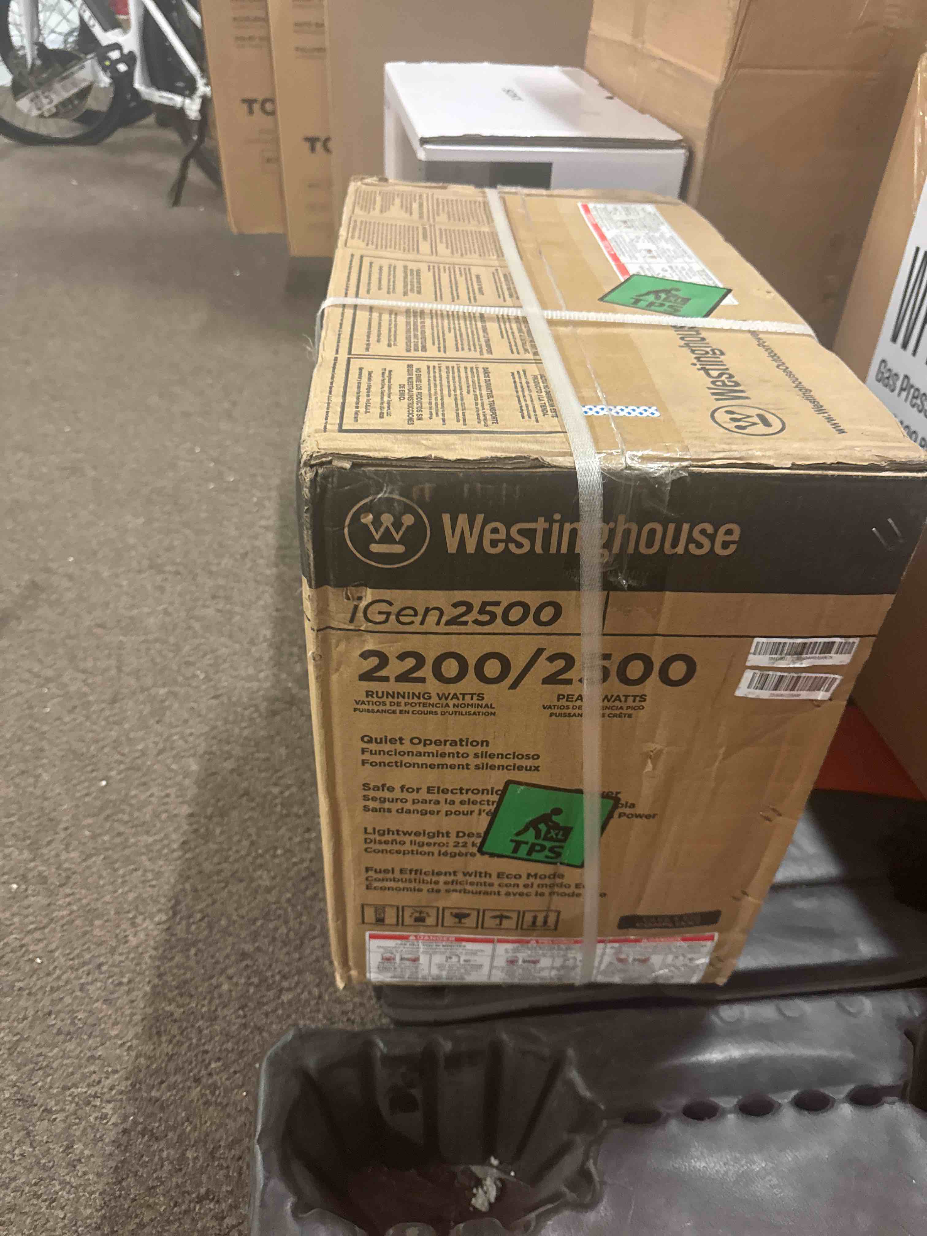 https://s3.amazonaws.com/lotting-images-prod/phillipi/YEL5020659_1760627200393.jpeg