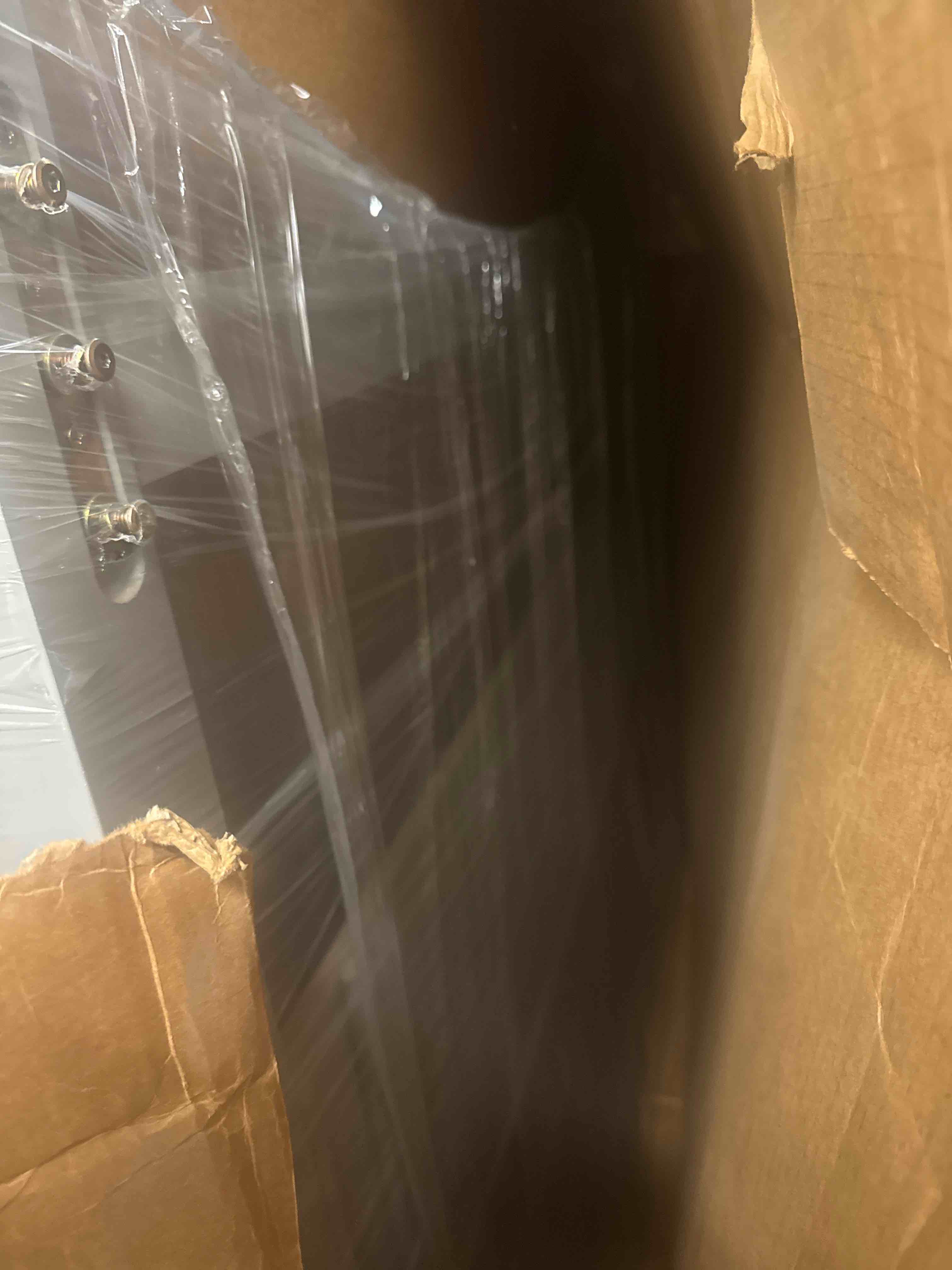 https://s3.amazonaws.com/lotting-images-prod/phillipi/YEL5020682_1760636144773.jpeg