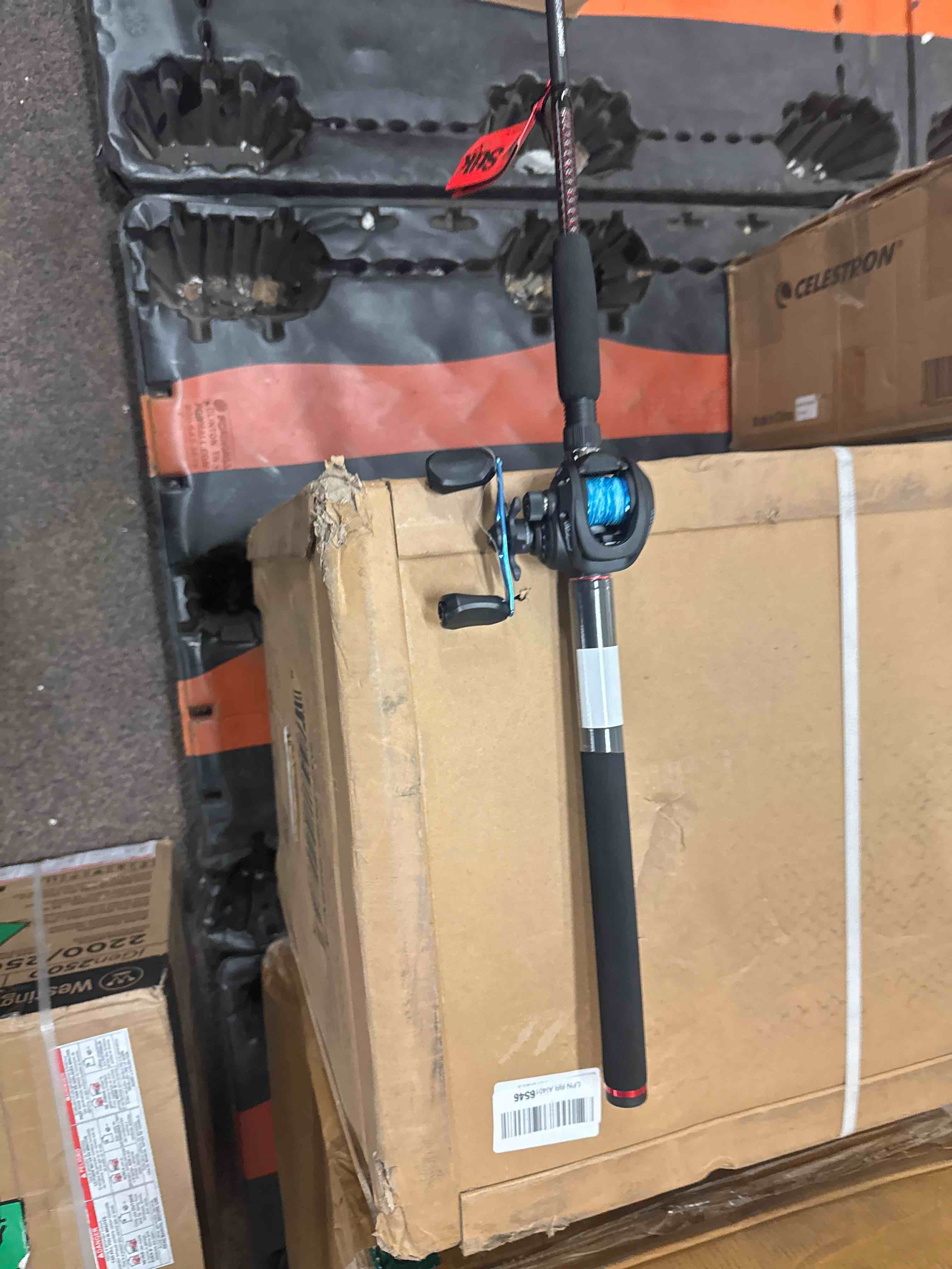 Shakespeare USSP902M Ugly Stik GX2 Spinning Rod Shakespeare & Shakespeare Agility RH Low Profile Reel