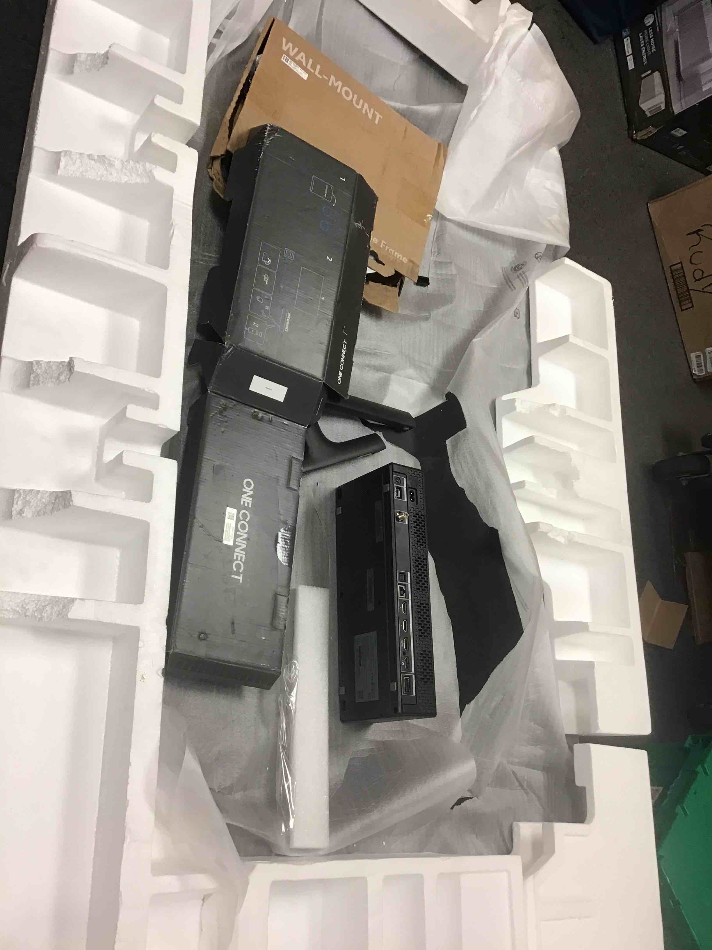 https://s3.amazonaws.com/lotting-images-prod/phillipi/YEL5034189_1695416466728.jpeg