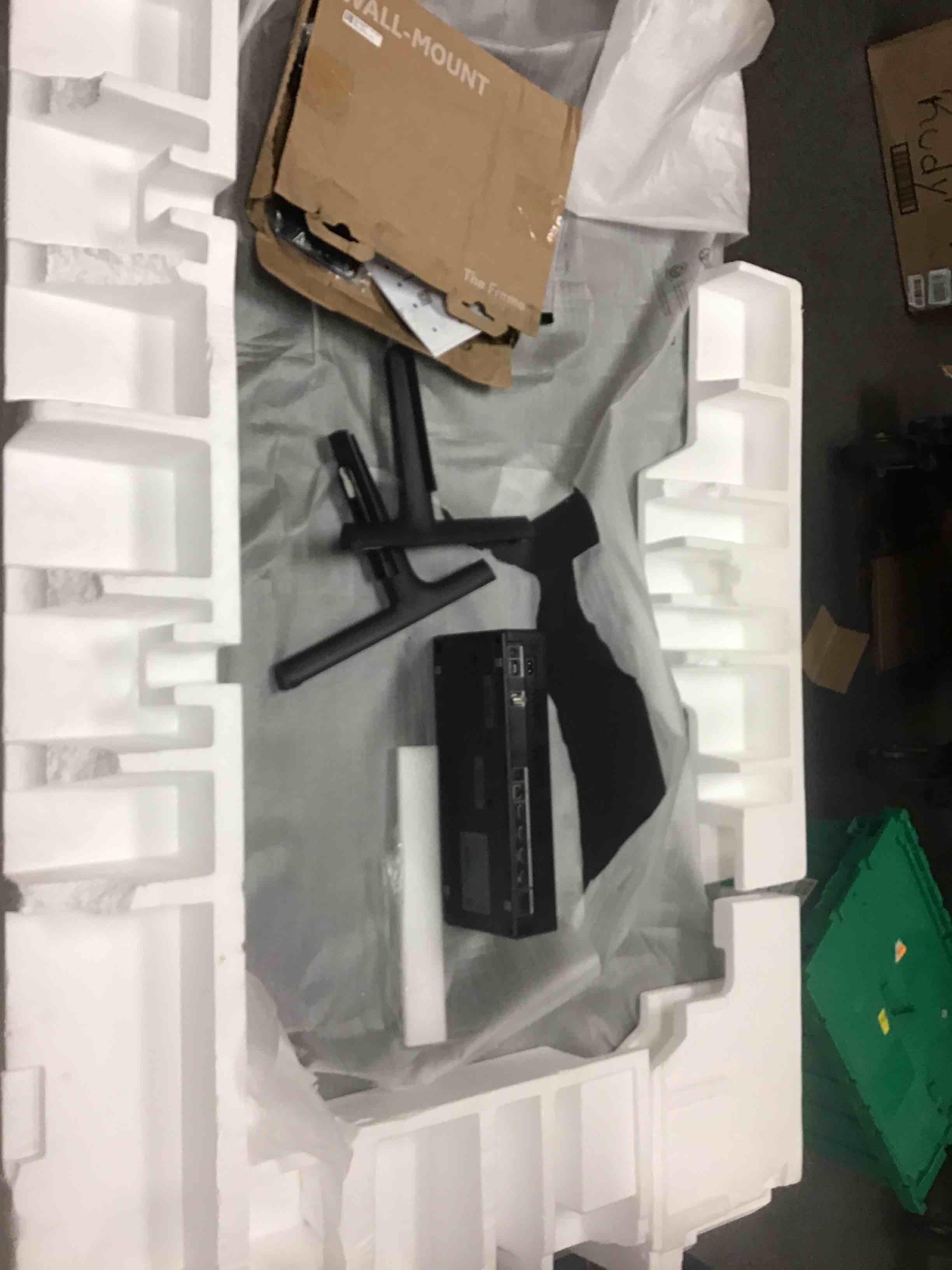 https://s3.amazonaws.com/lotting-images-prod/phillipi/YEL5034189_1695416476315.jpeg