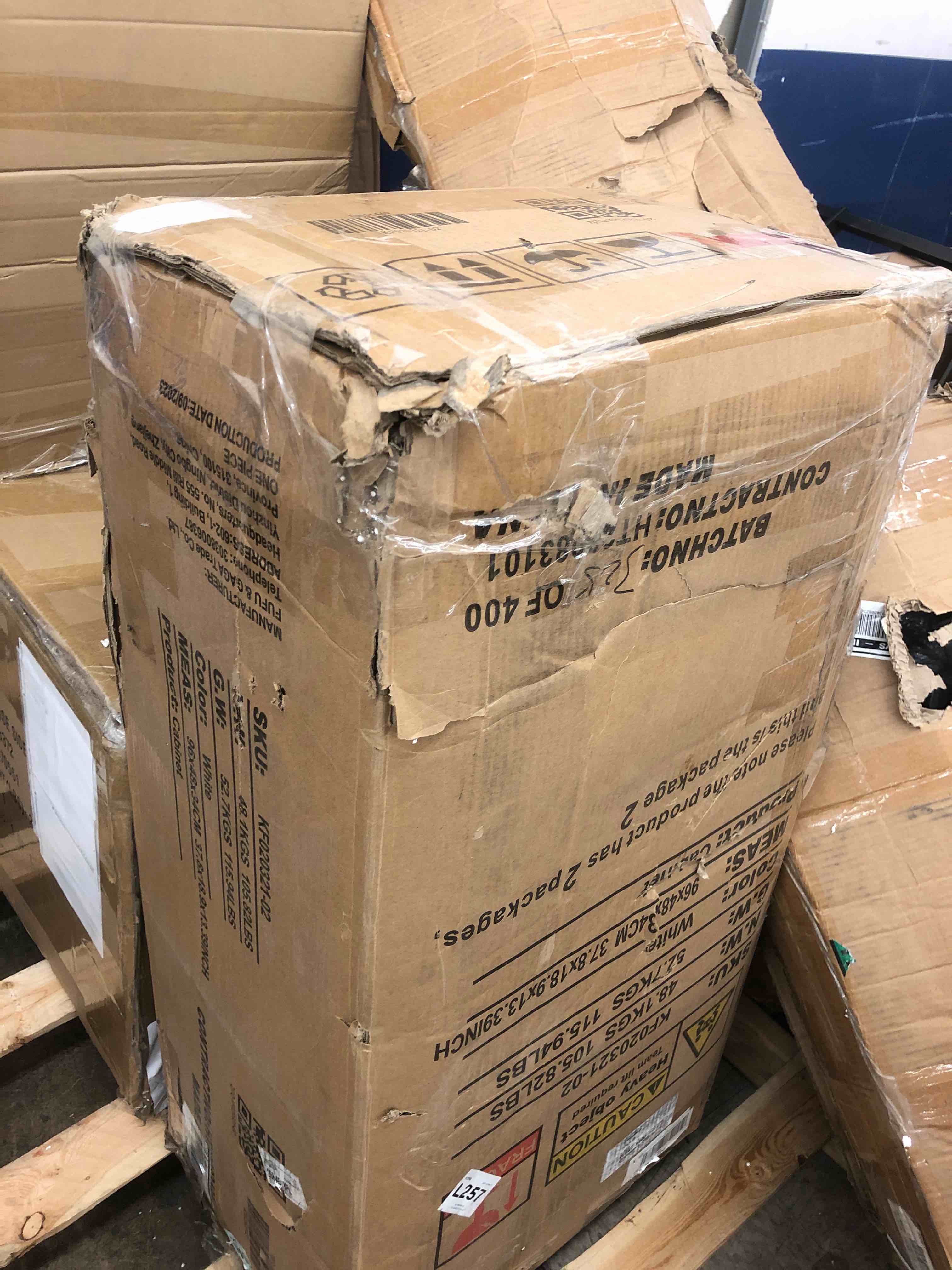 https://s3.amazonaws.com/lotting-images-prod/phillipi/YEL5060148_1718122787123.jpeg