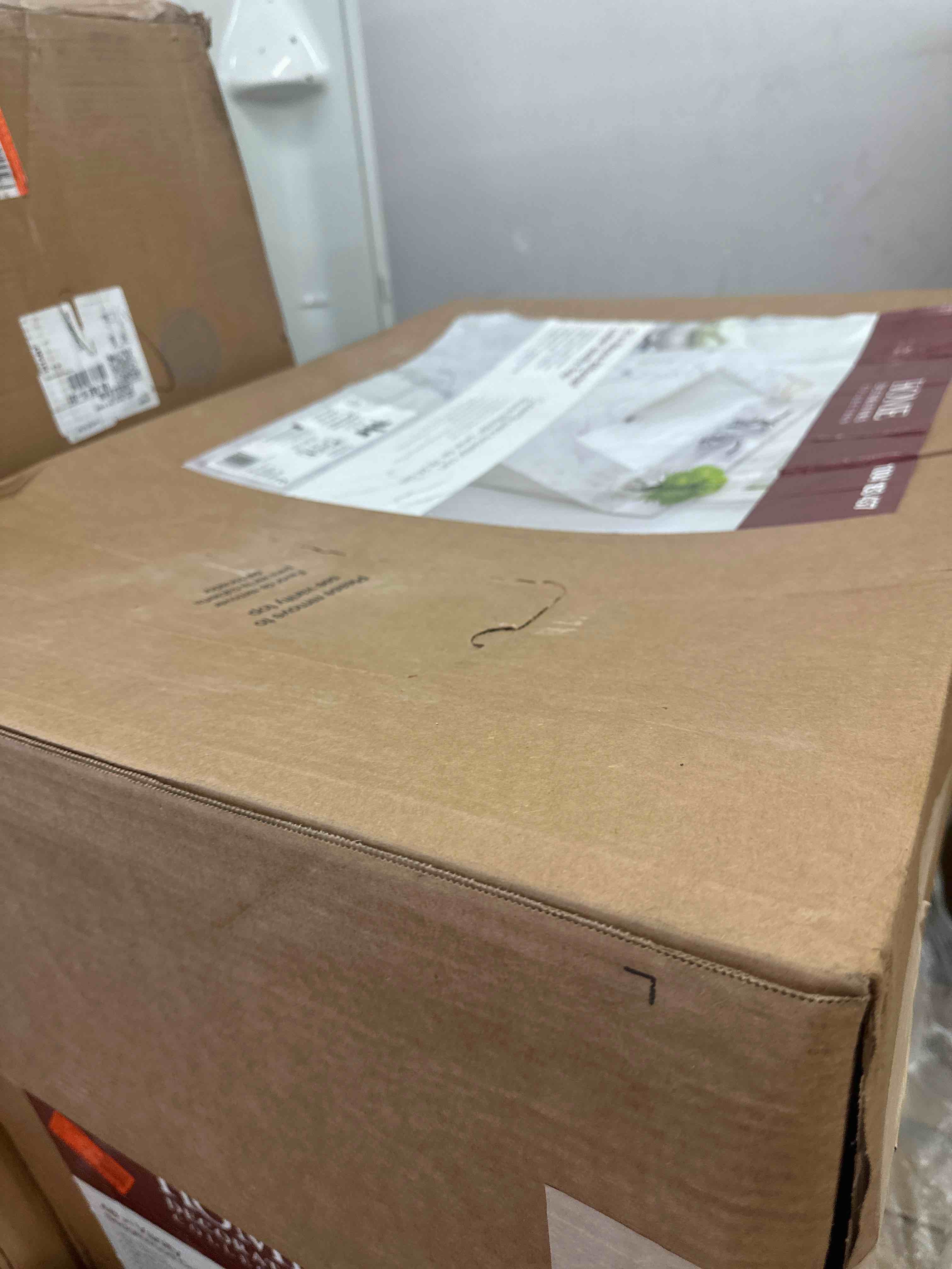 https://s3.amazonaws.com/lotting-images-prod/phillipi/YEL5060197_1718284392547.jpeg