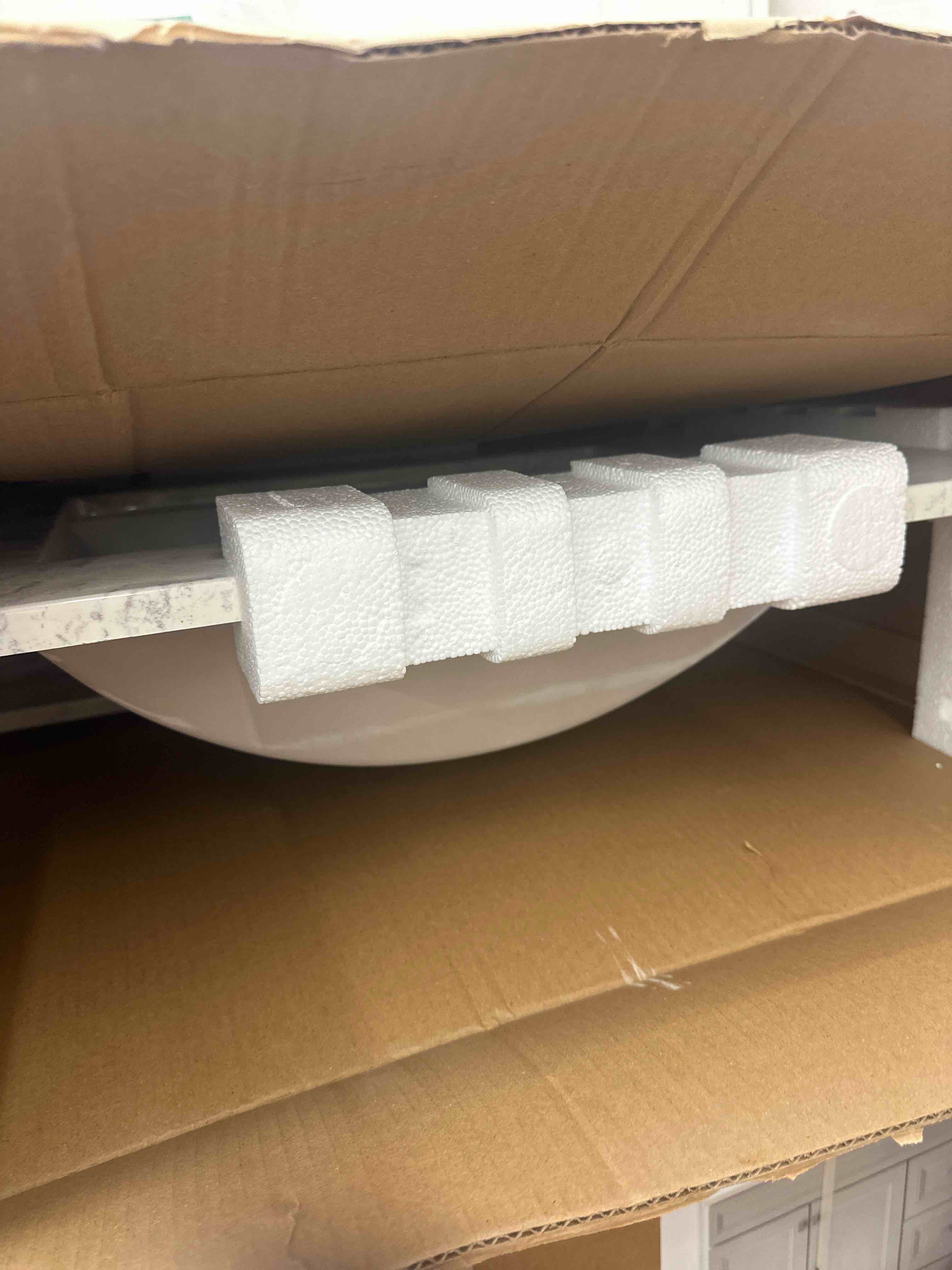 https://s3.amazonaws.com/lotting-images-prod/phillipi/YEL5060197_1718284418104.jpeg