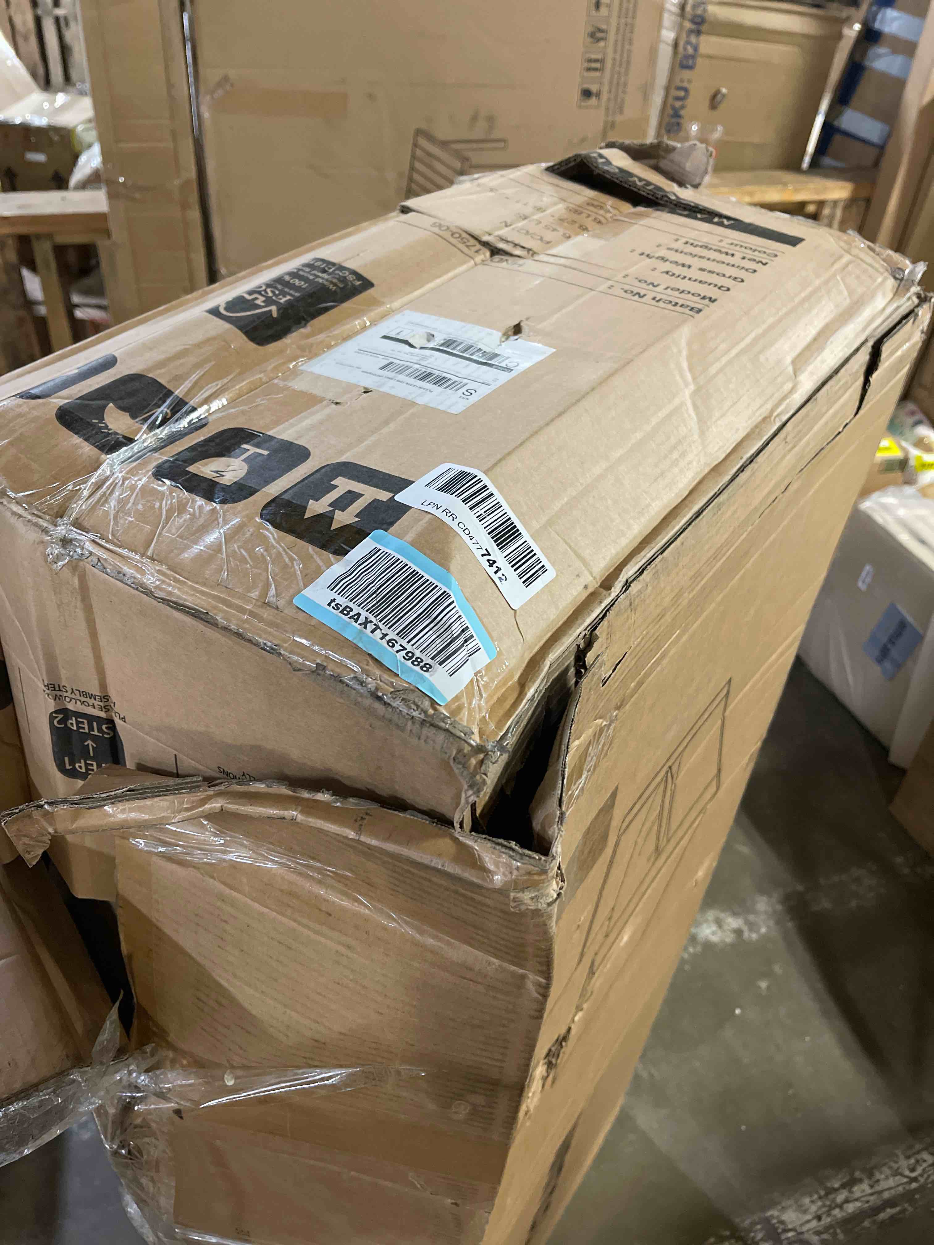 https://s3.amazonaws.com/lotting-images-prod/phillipi/YEL5061689_1716493823433.jpeg