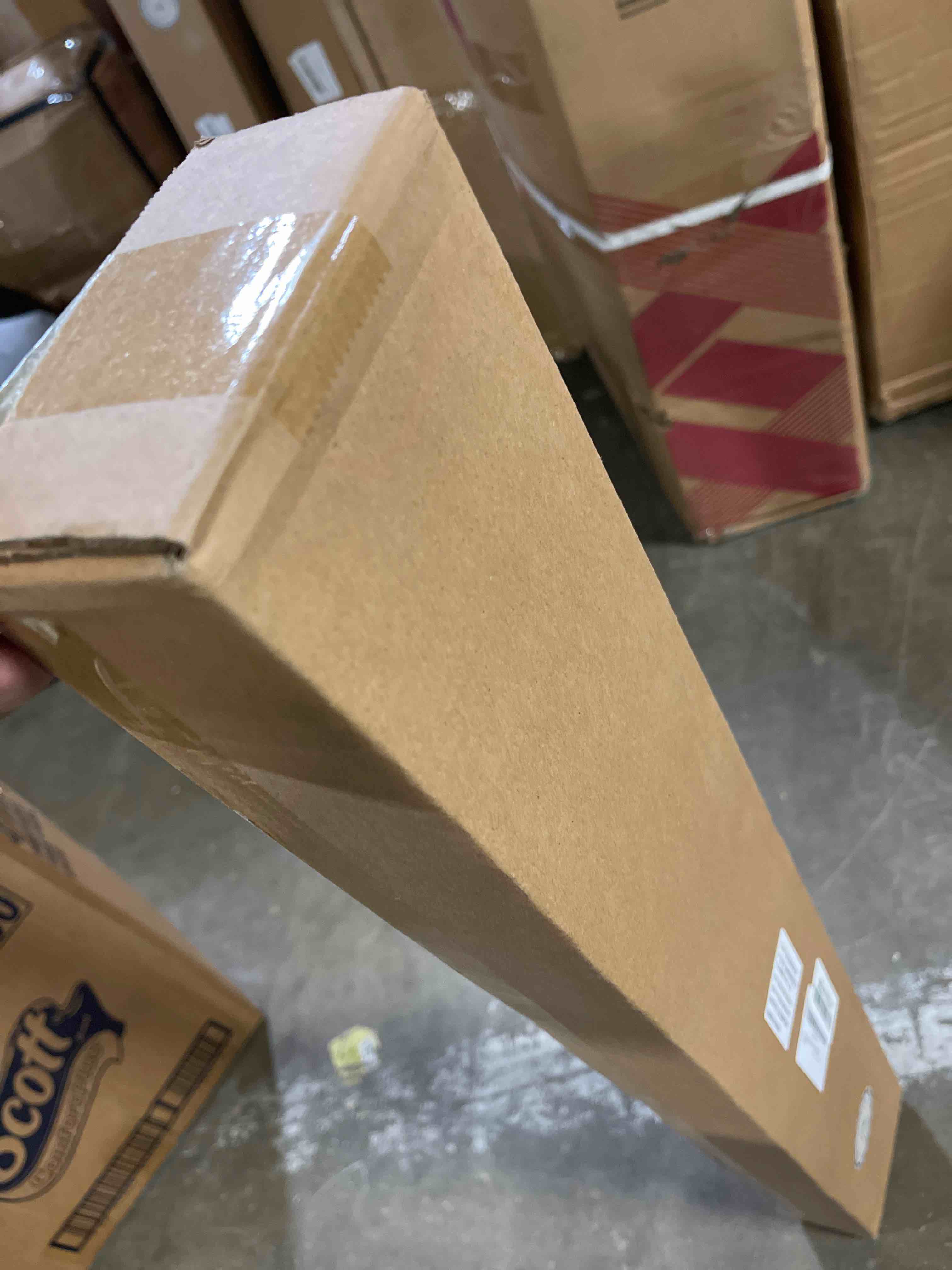 https://s3.amazonaws.com/lotting-images-prod/phillipi/YEL5061697_1716496747046.jpeg