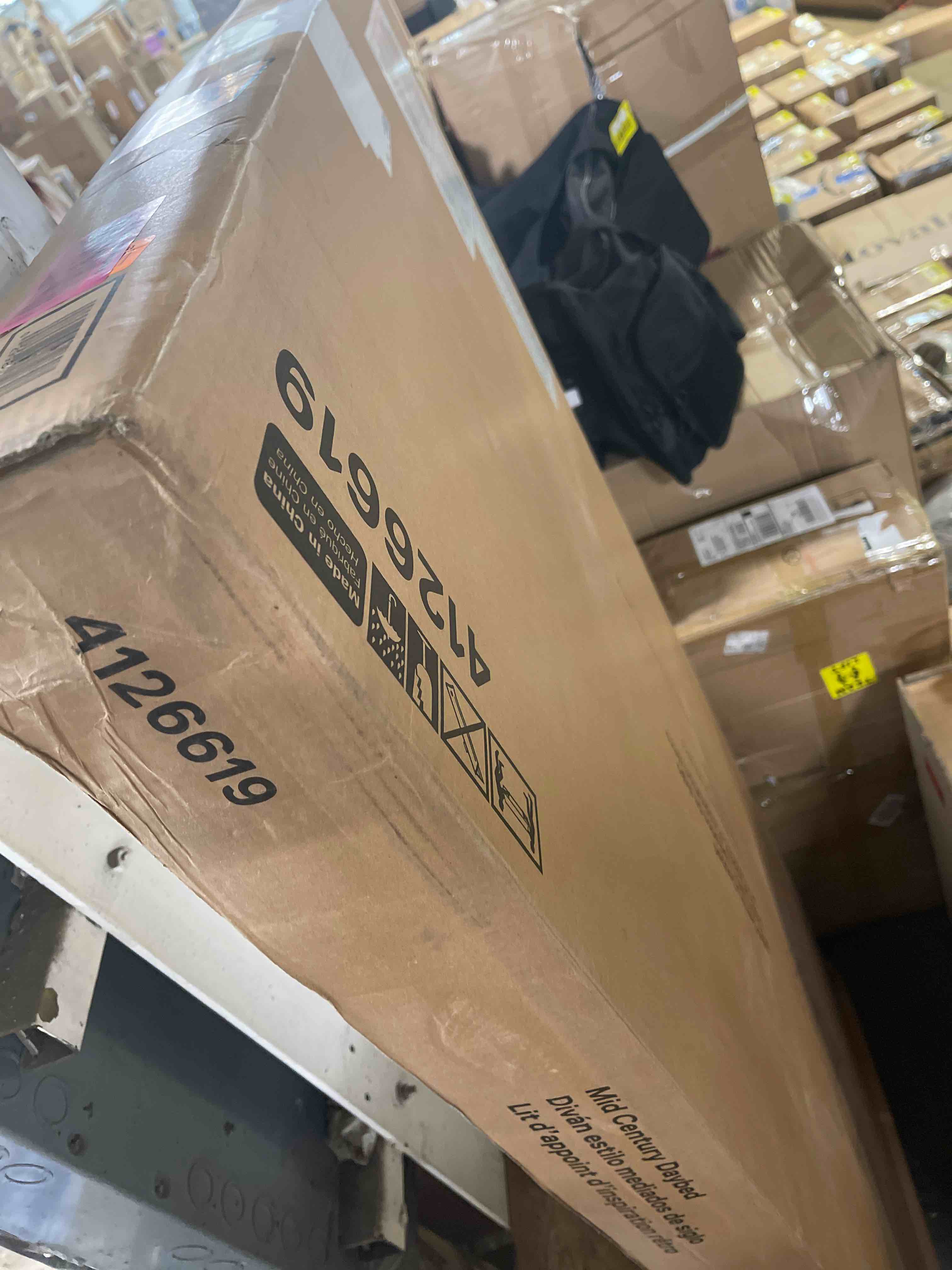 https://s3.amazonaws.com/lotting-images-prod/phillipi/YEL5061729_1716568092104.jpeg