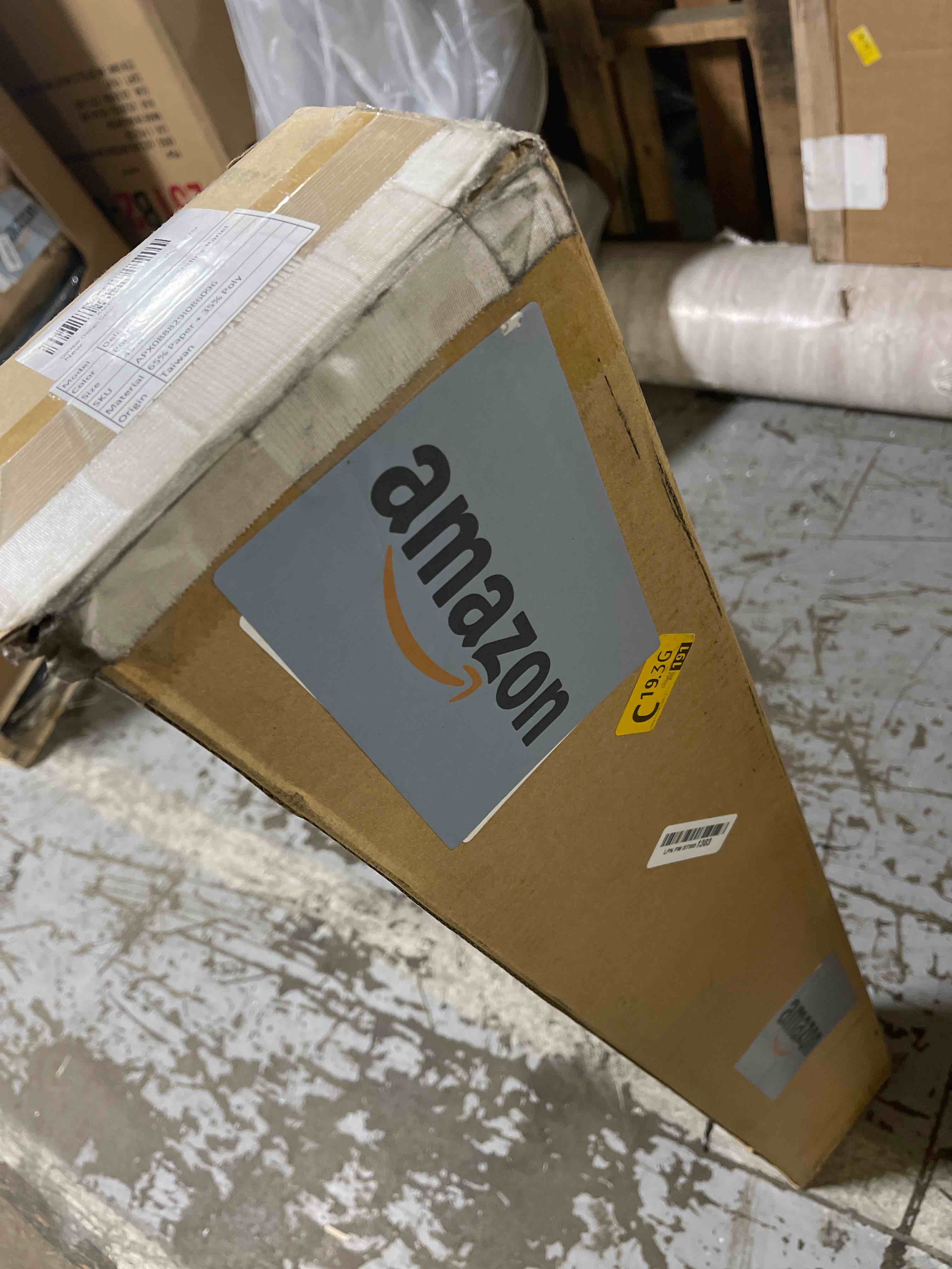 https://s3.amazonaws.com/lotting-images-prod/phillipi/YEL5062051_1716573231170.jpeg