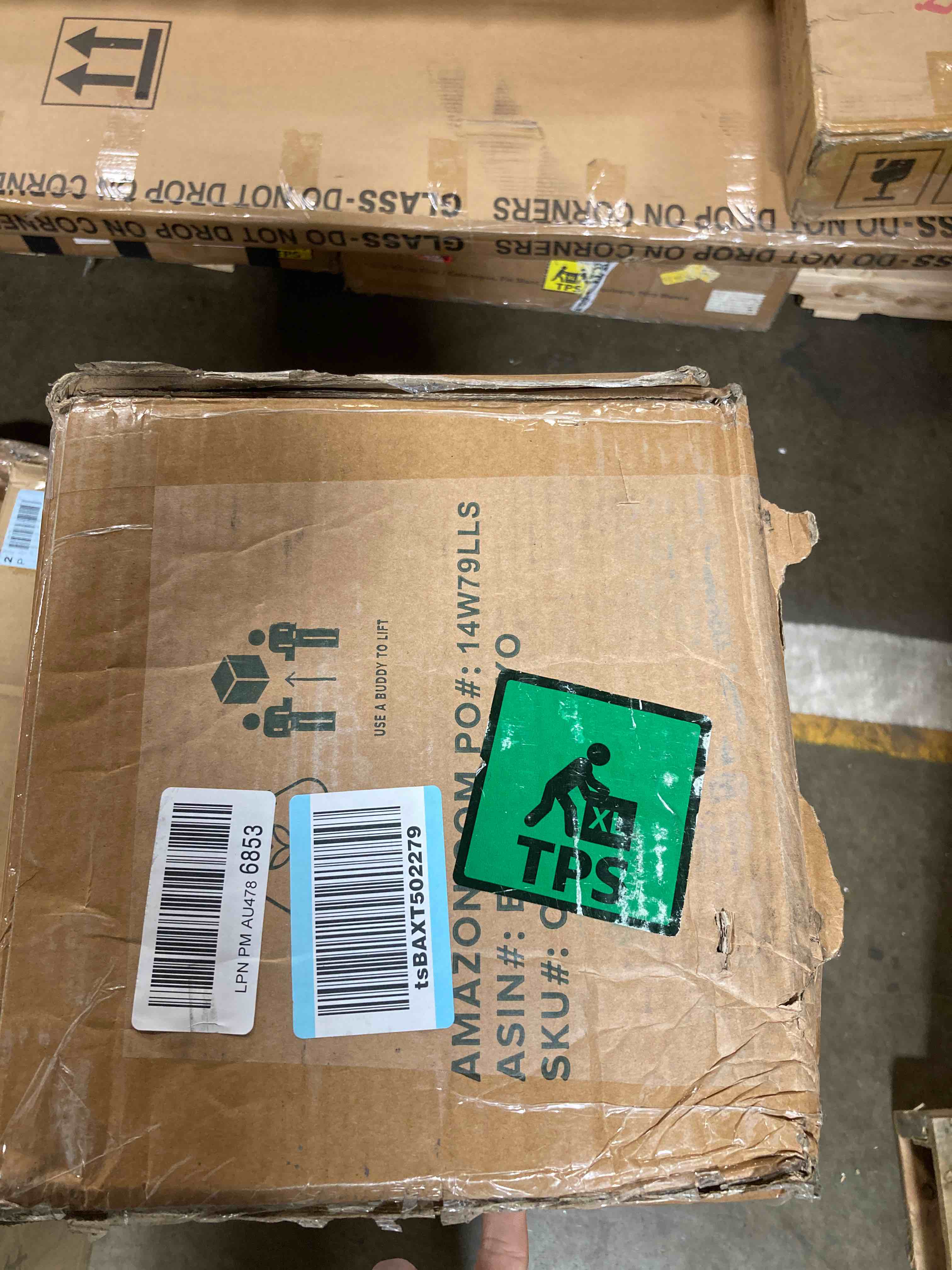 https://s3.amazonaws.com/lotting-images-prod/phillipi/YEL5063638_1703866079693.jpeg
