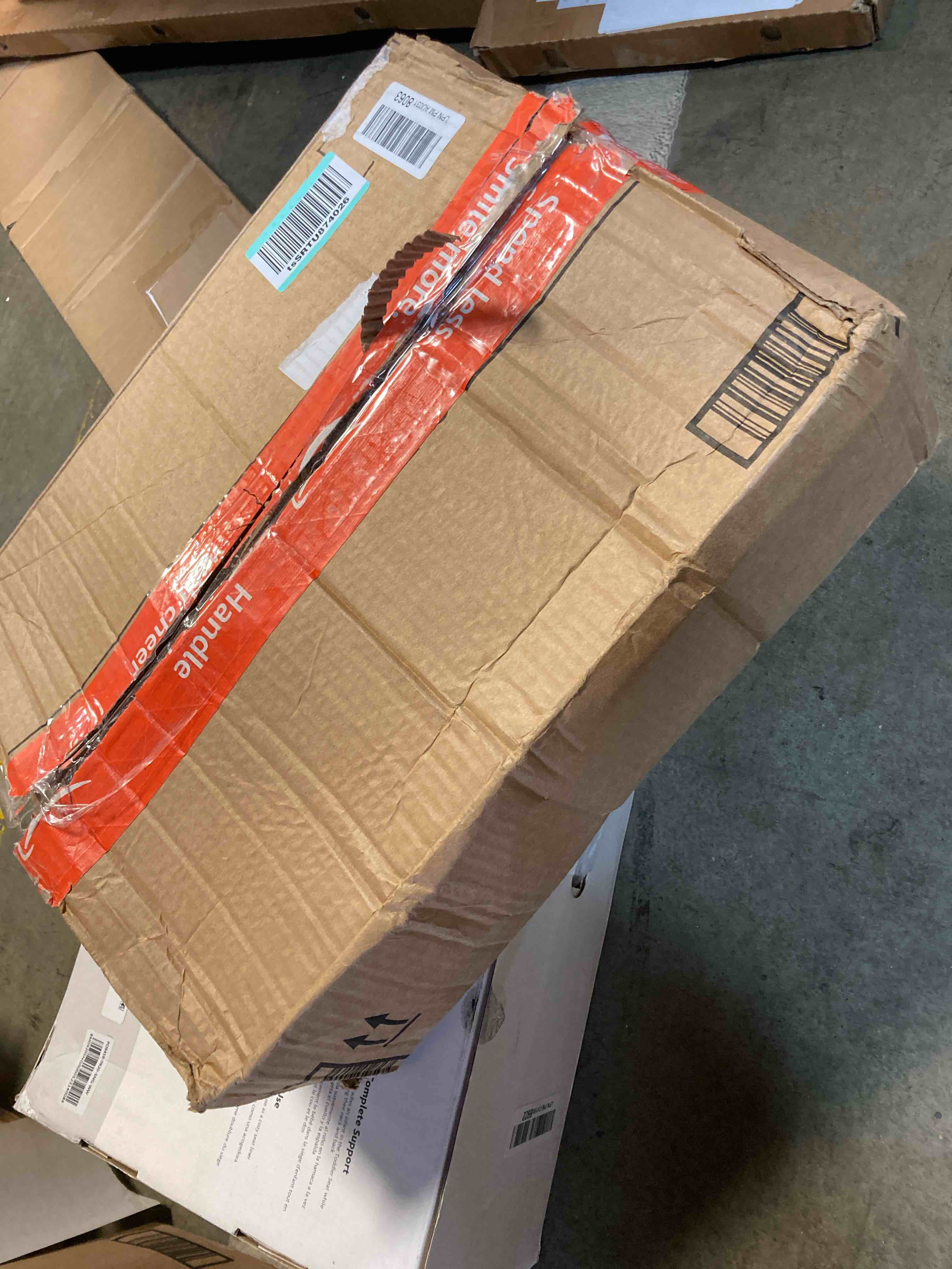 https://s3.amazonaws.com/lotting-images-prod/phillipi/YEL5063884_1704395285396.jpeg
