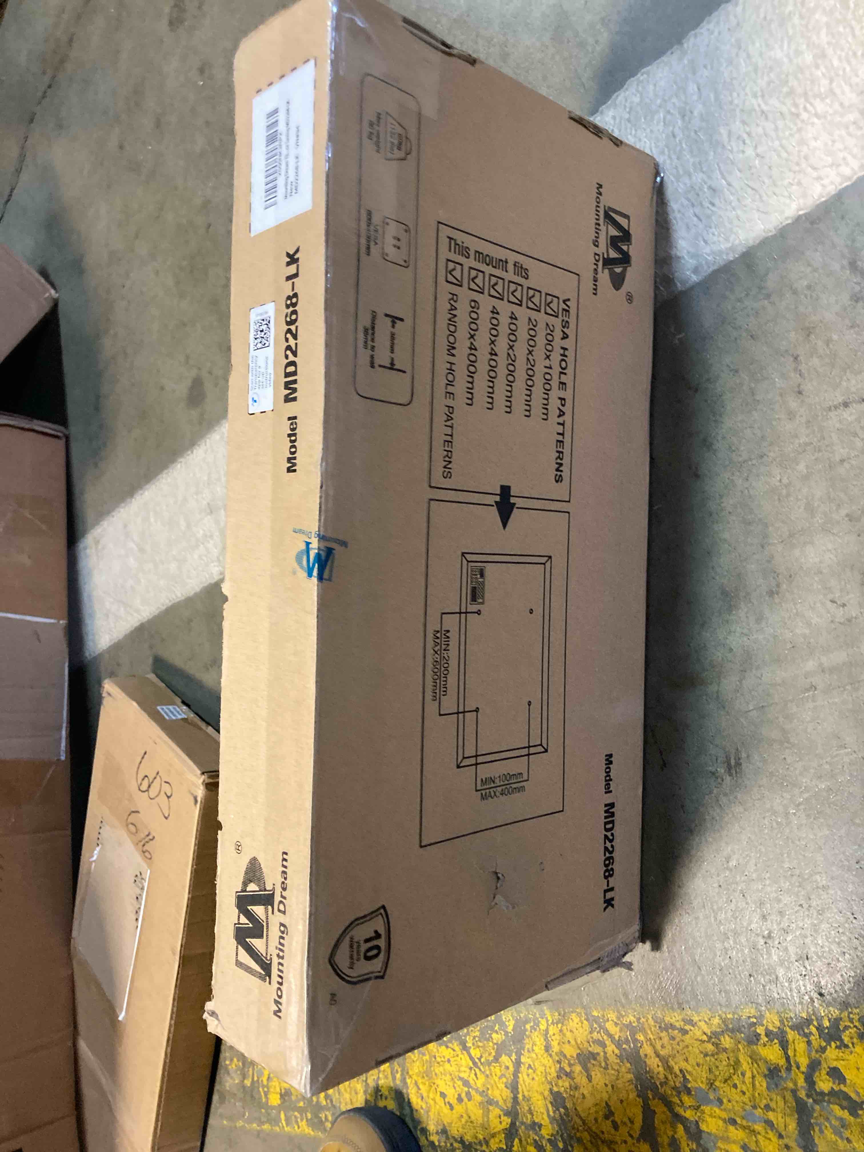 https://s3.amazonaws.com/lotting-images-prod/phillipi/YEL5063894_1704394395842.jpeg