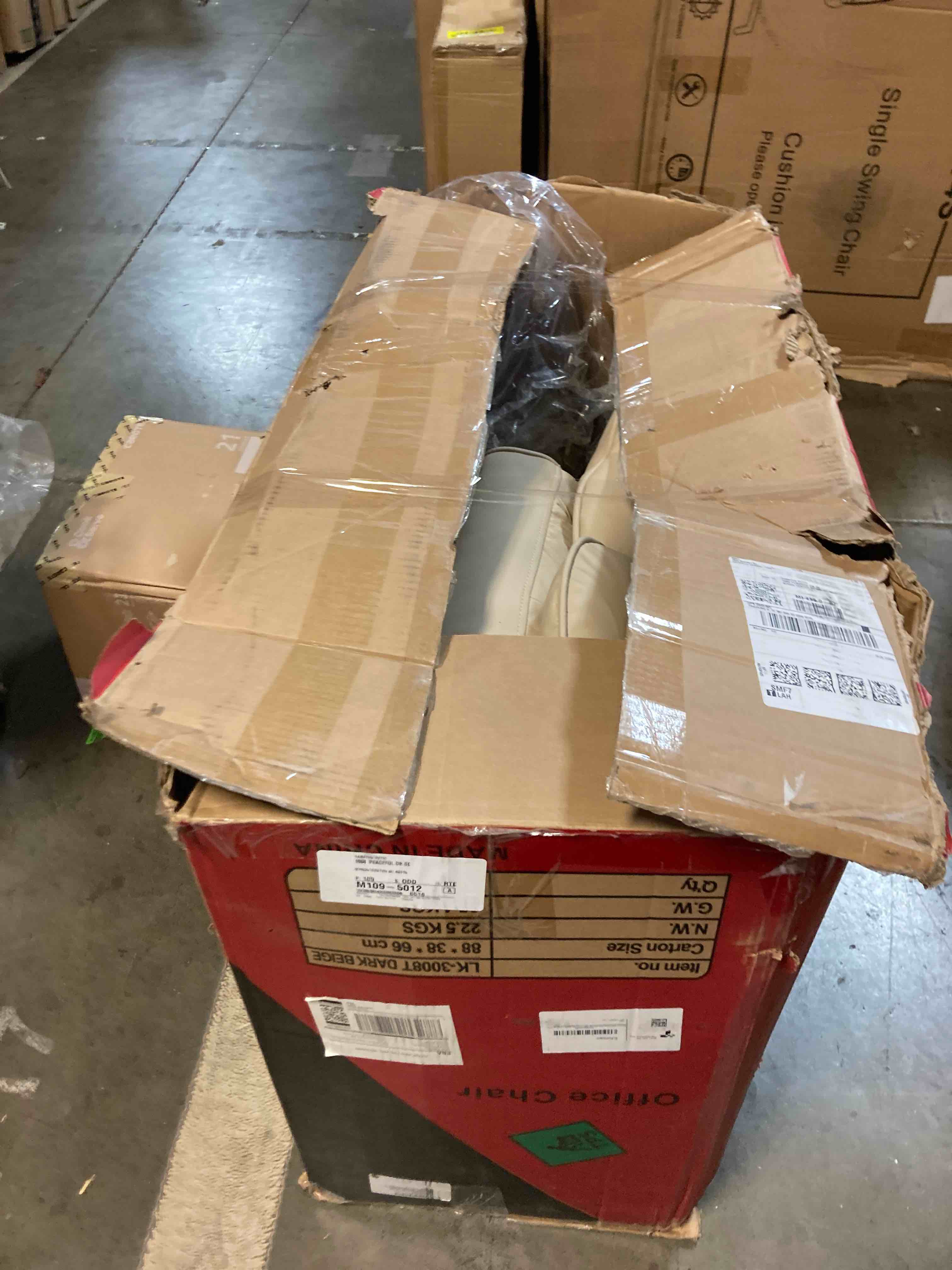 https://s3.amazonaws.com/lotting-images-prod/phillipi/YEL5064195_1704831266664.jpeg