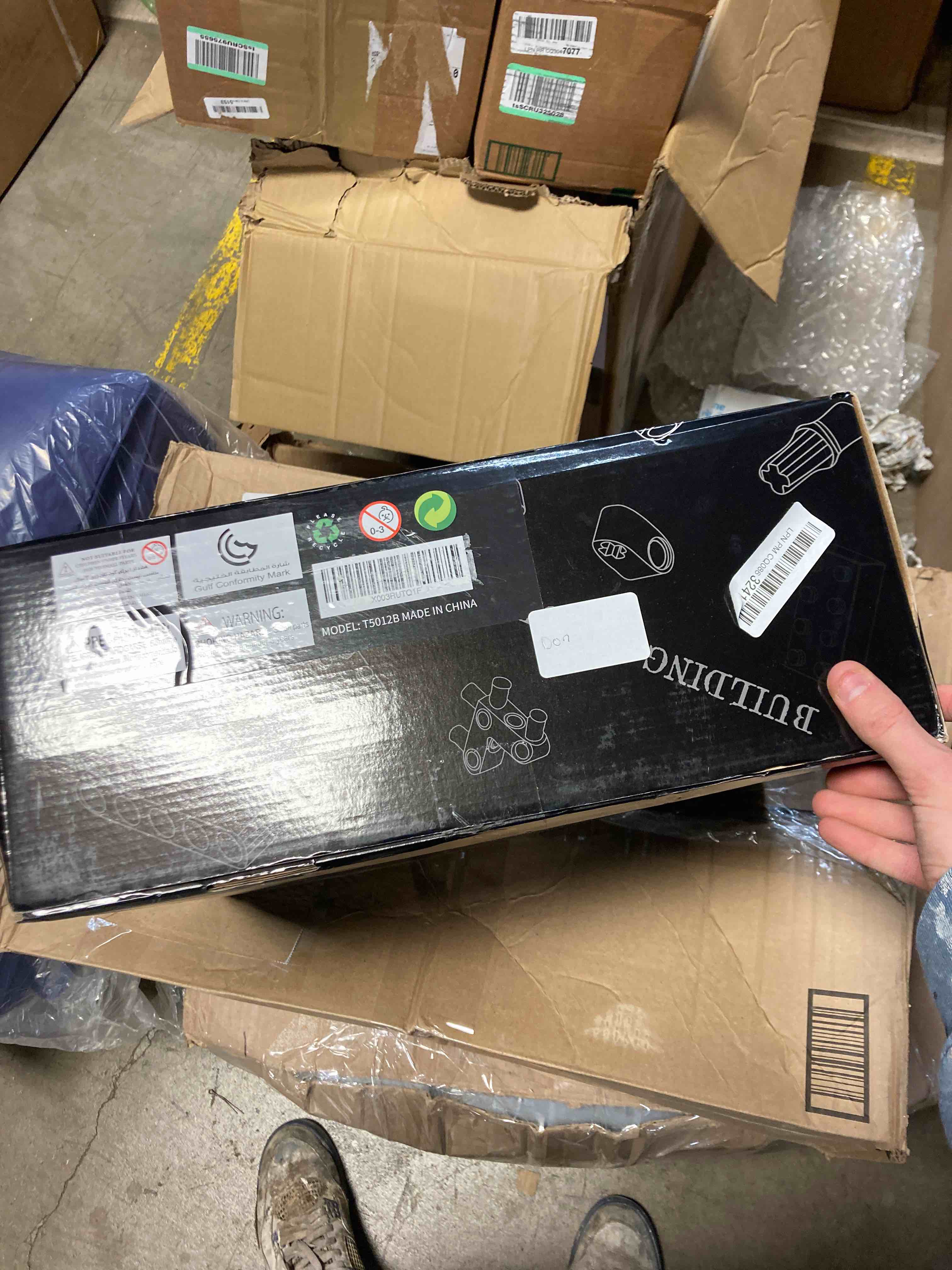 https://s3.amazonaws.com/lotting-images-prod/phillipi/YEL5064280_1704904924187.jpeg