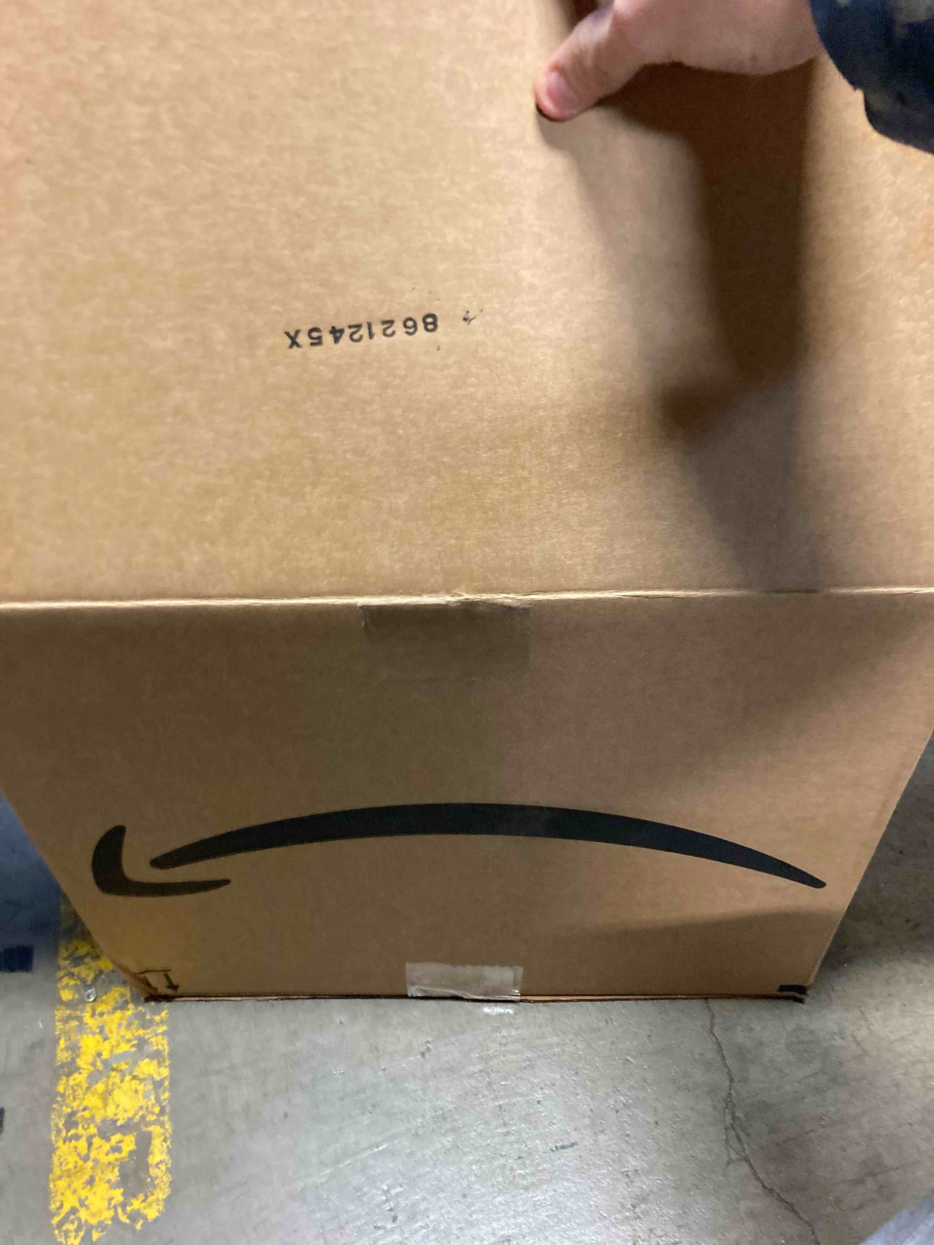 https://s3.amazonaws.com/lotting-images-prod/phillipi/YEL5064324_1704908878165.jpeg