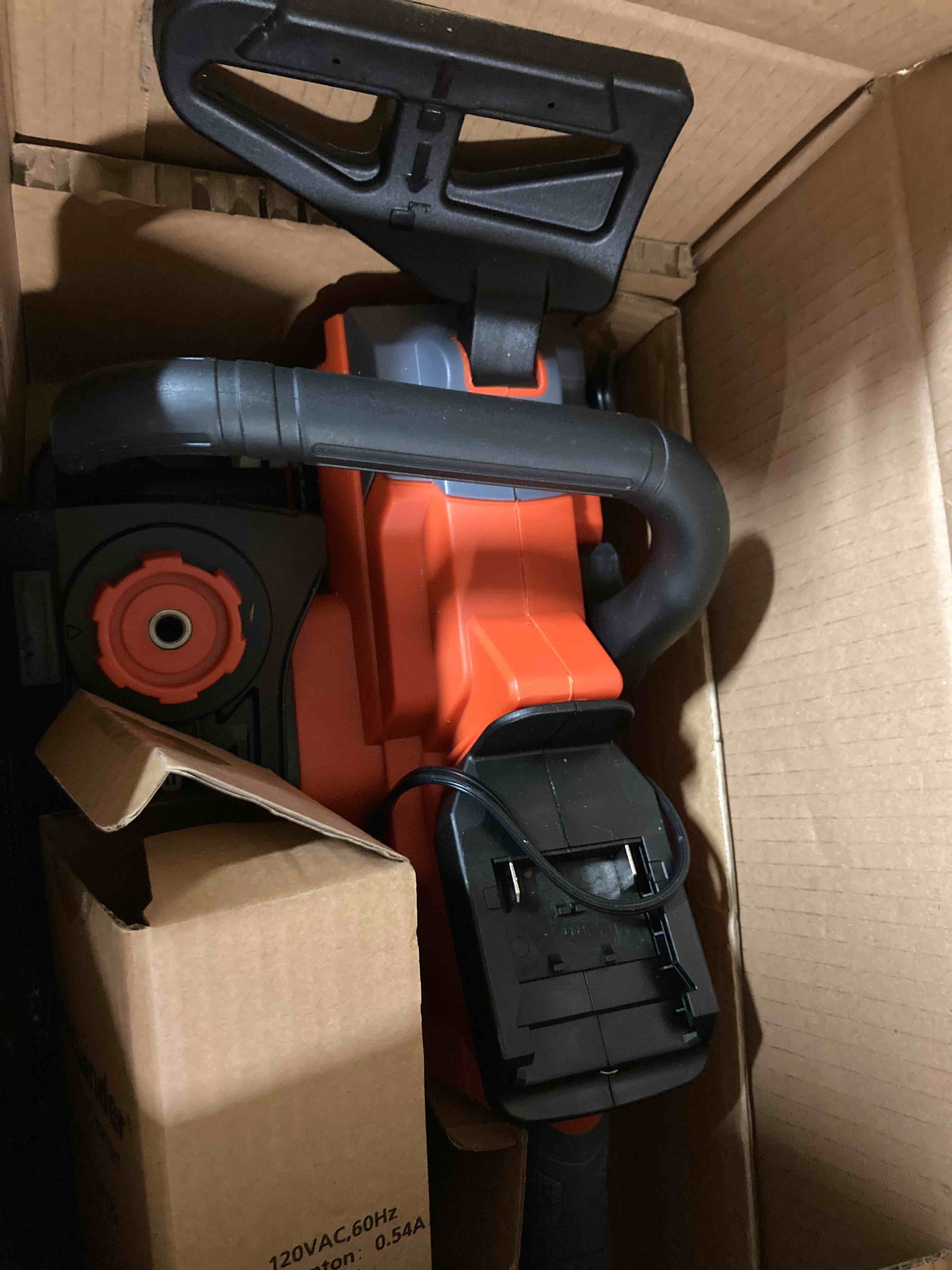 https://s3.amazonaws.com/lotting-images-prod/phillipi/YEL5064490_1701286310248.jpeg