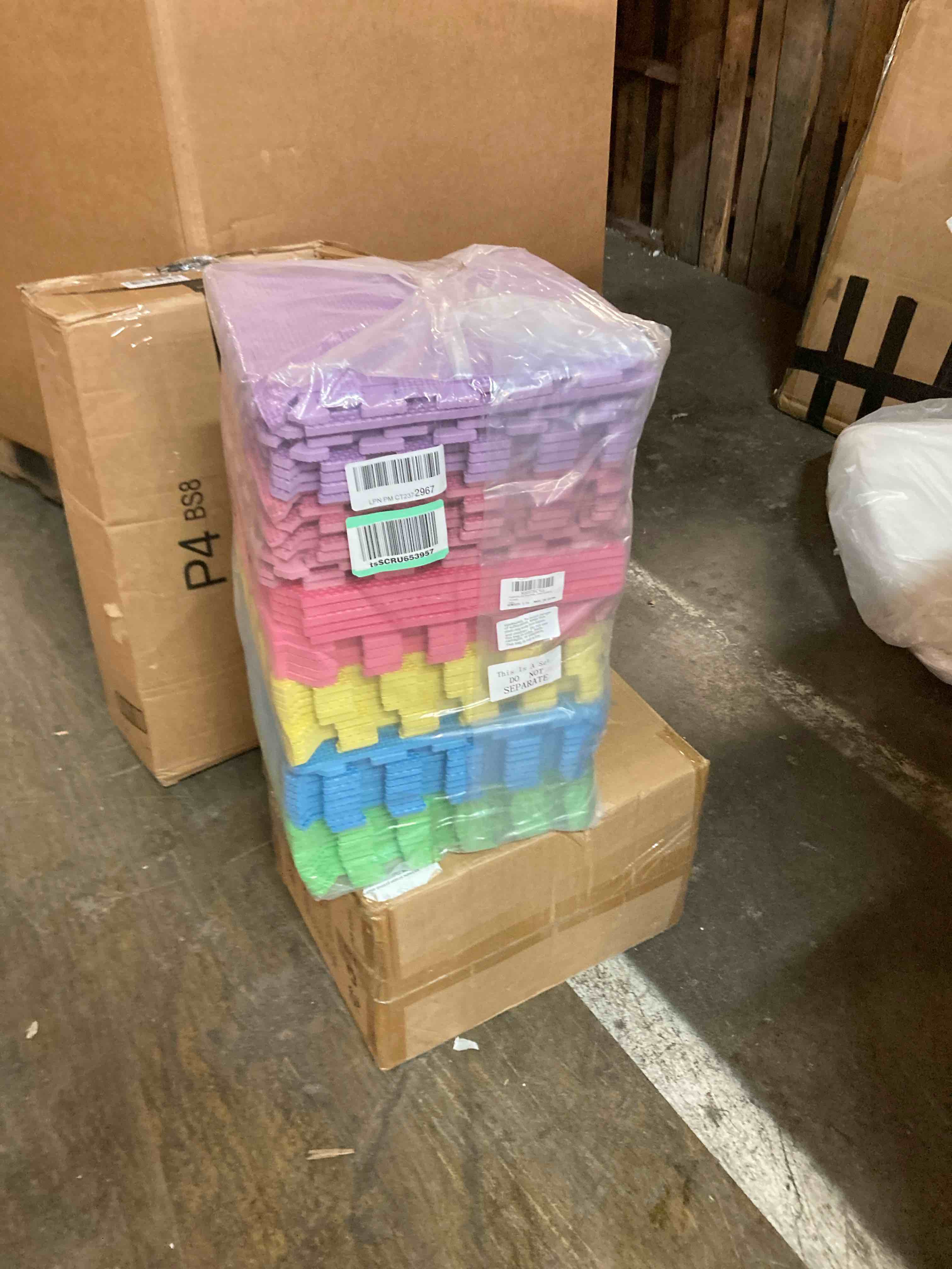 https://s3.amazonaws.com/lotting-images-prod/phillipi/YEL5064964_1701811743506.jpeg