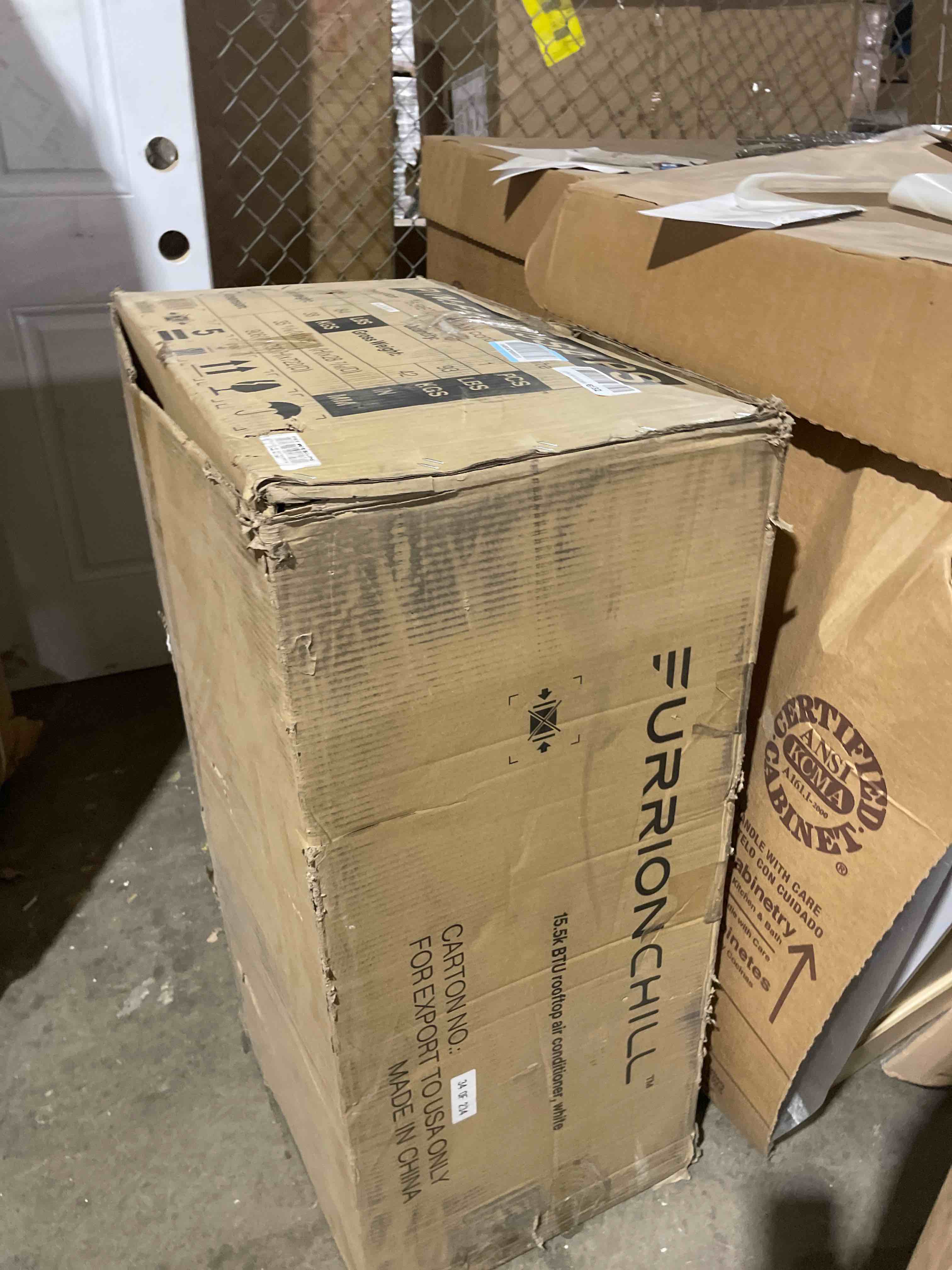 https://s3.amazonaws.com/lotting-images-prod/phillipi/YEL5065884_1704915543519.jpeg