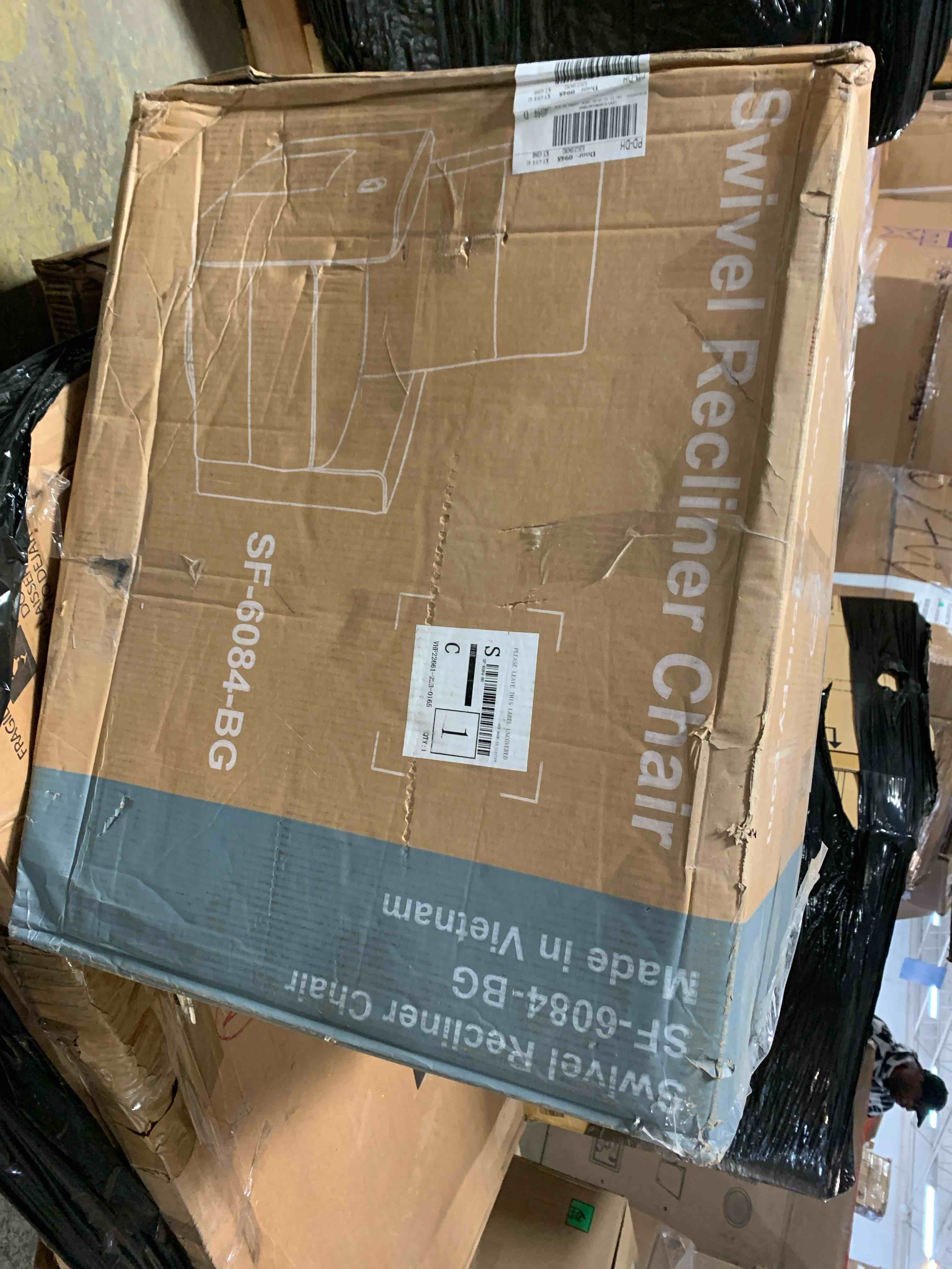 https://s3.amazonaws.com/lotting-images-prod/phillipi/YEL5065929_1708452069578.jpeg