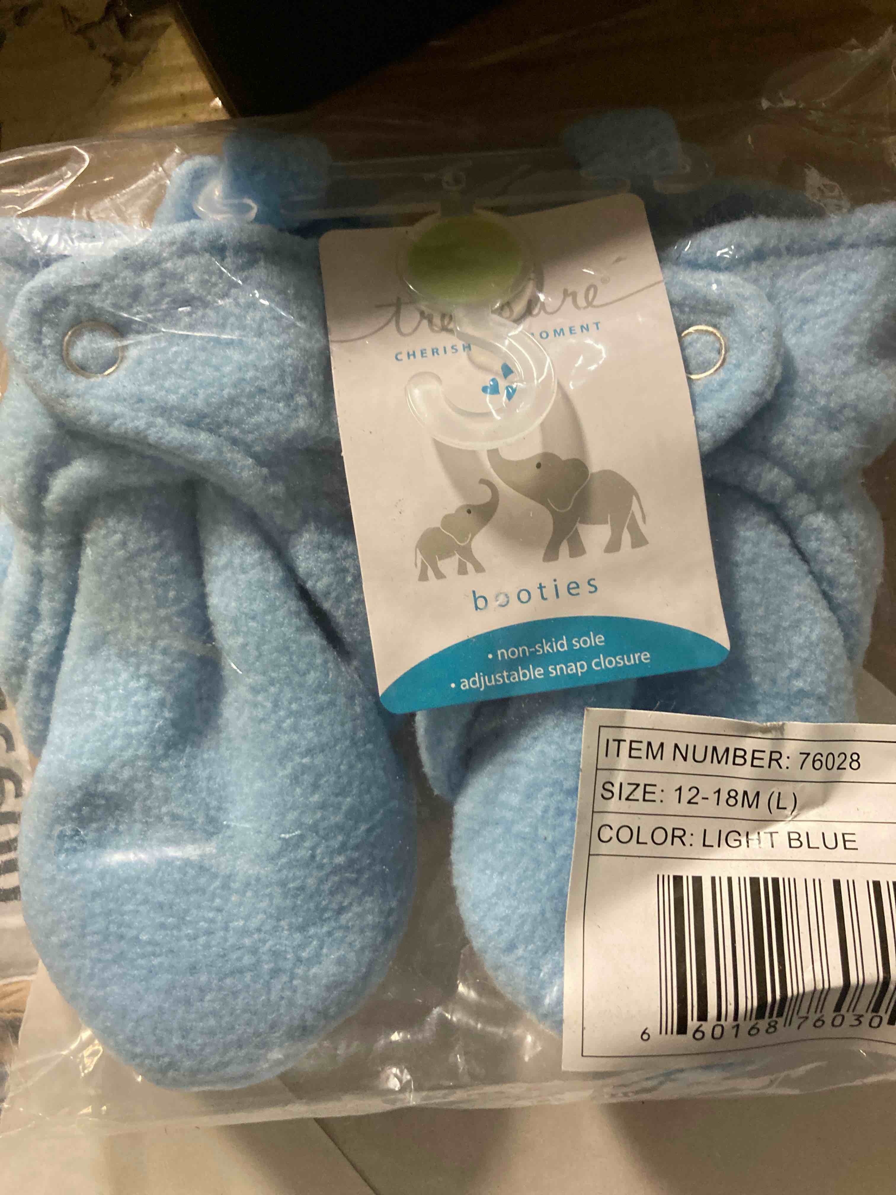 https://s3.amazonaws.com/lotting-images-prod/phillipi/YEL5066126_1697487988307.jpeg