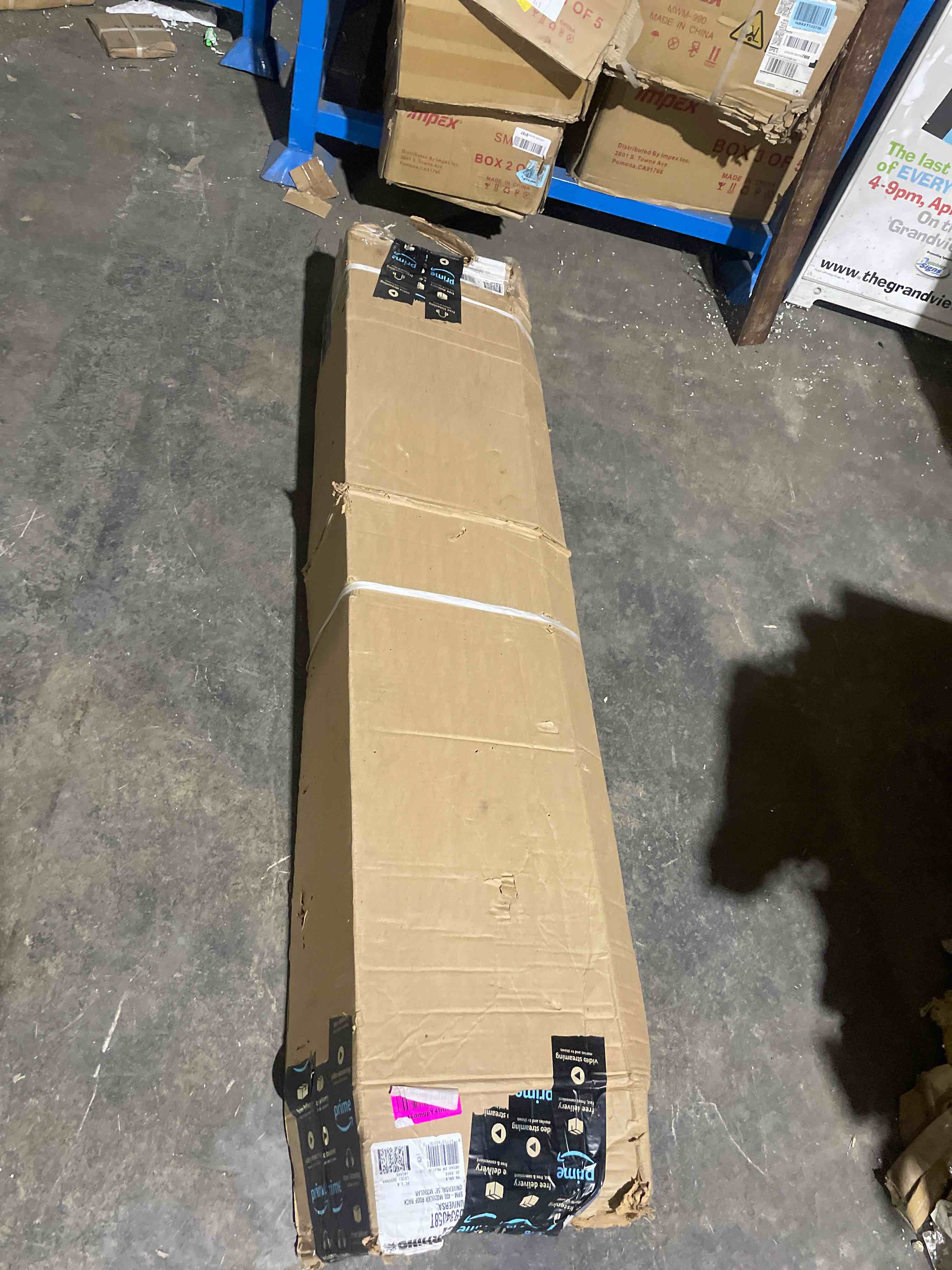 https://s3.amazonaws.com/lotting-images-prod/phillipi/YEL5066599_1698179883429.jpeg