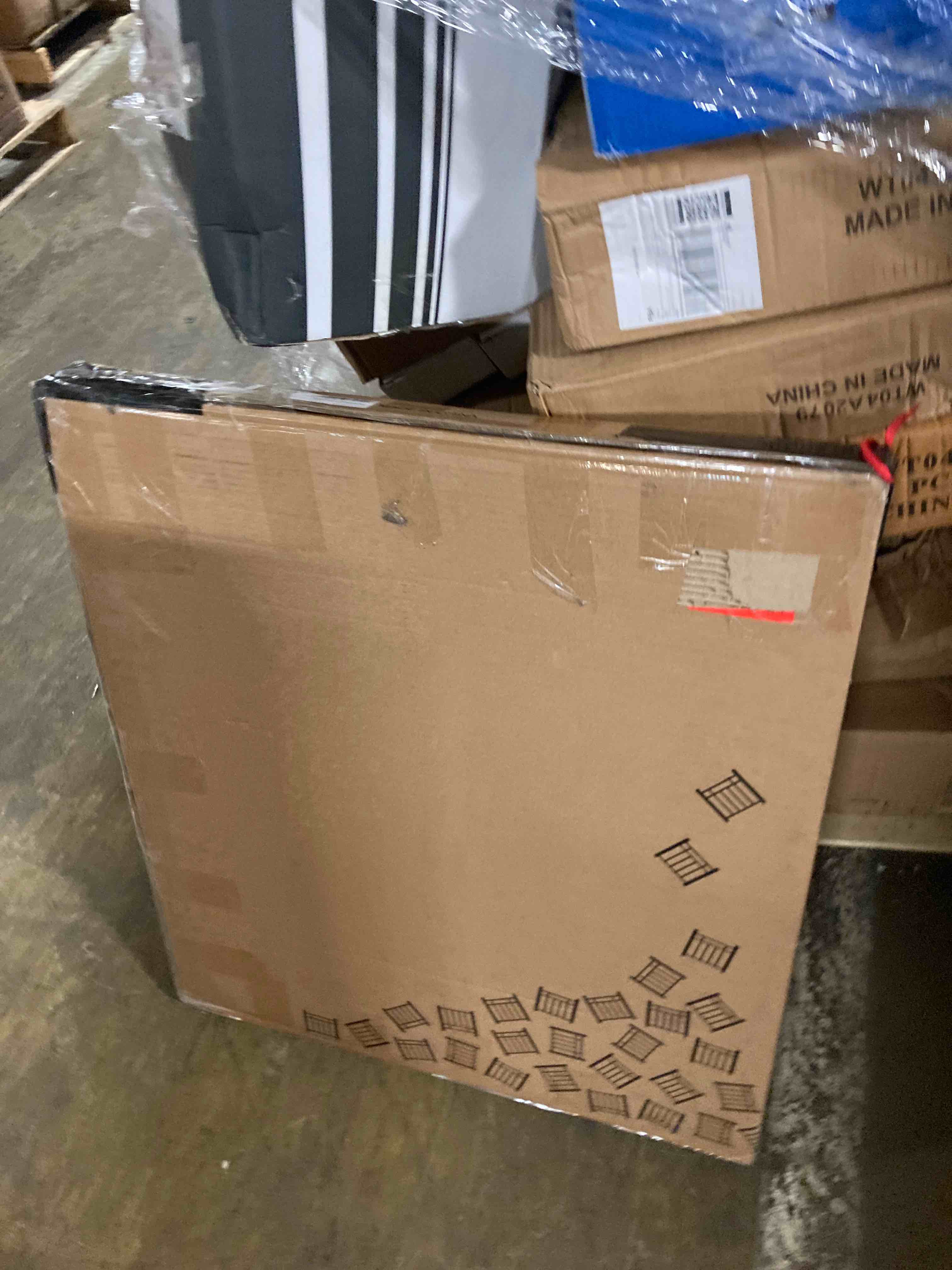 https://s3.amazonaws.com/lotting-images-prod/phillipi/YEL5066663_1698429051382.jpeg