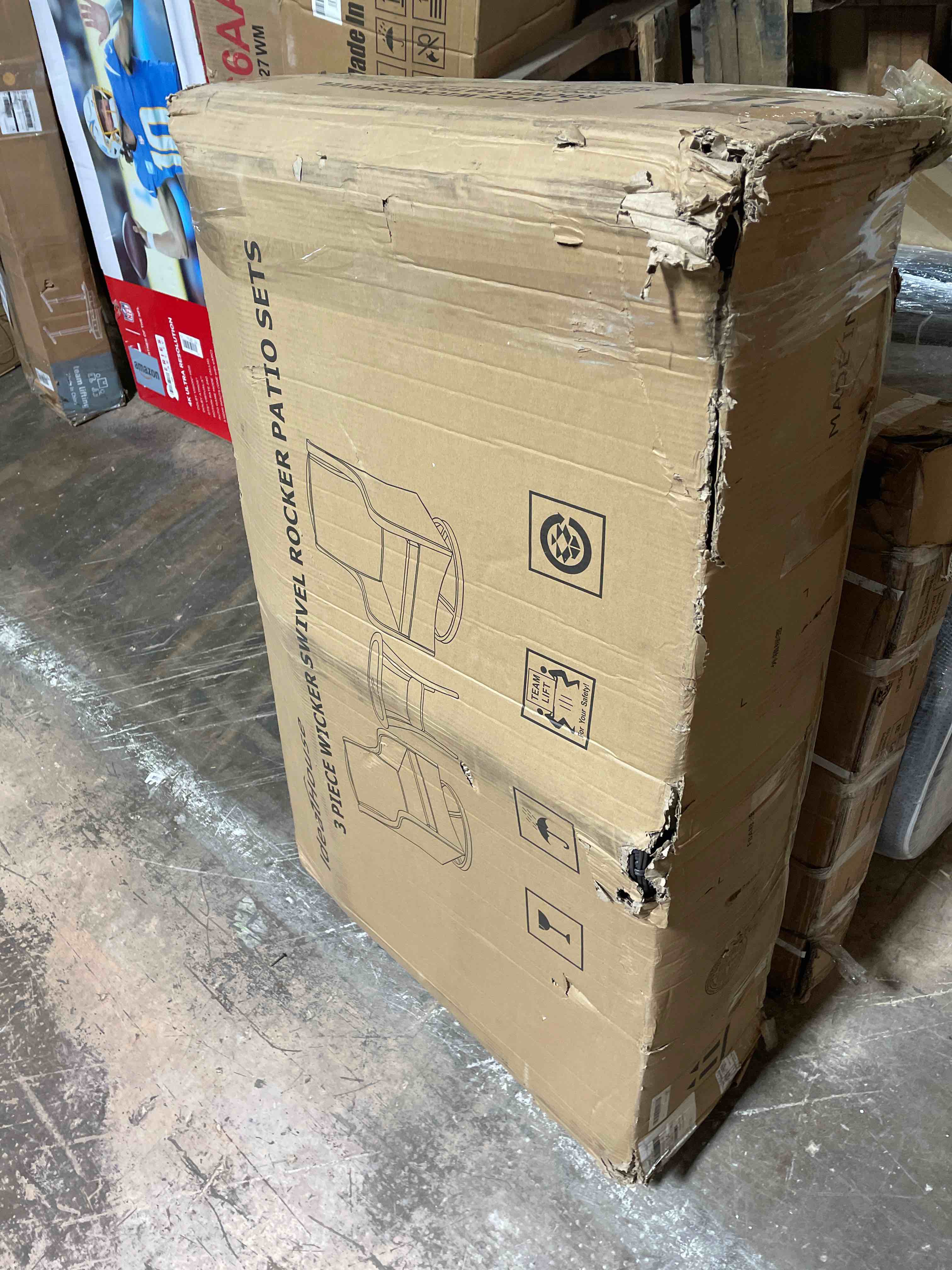 https://s3.amazonaws.com/lotting-images-prod/phillipi/YEL5067530_1699548348641.jpeg