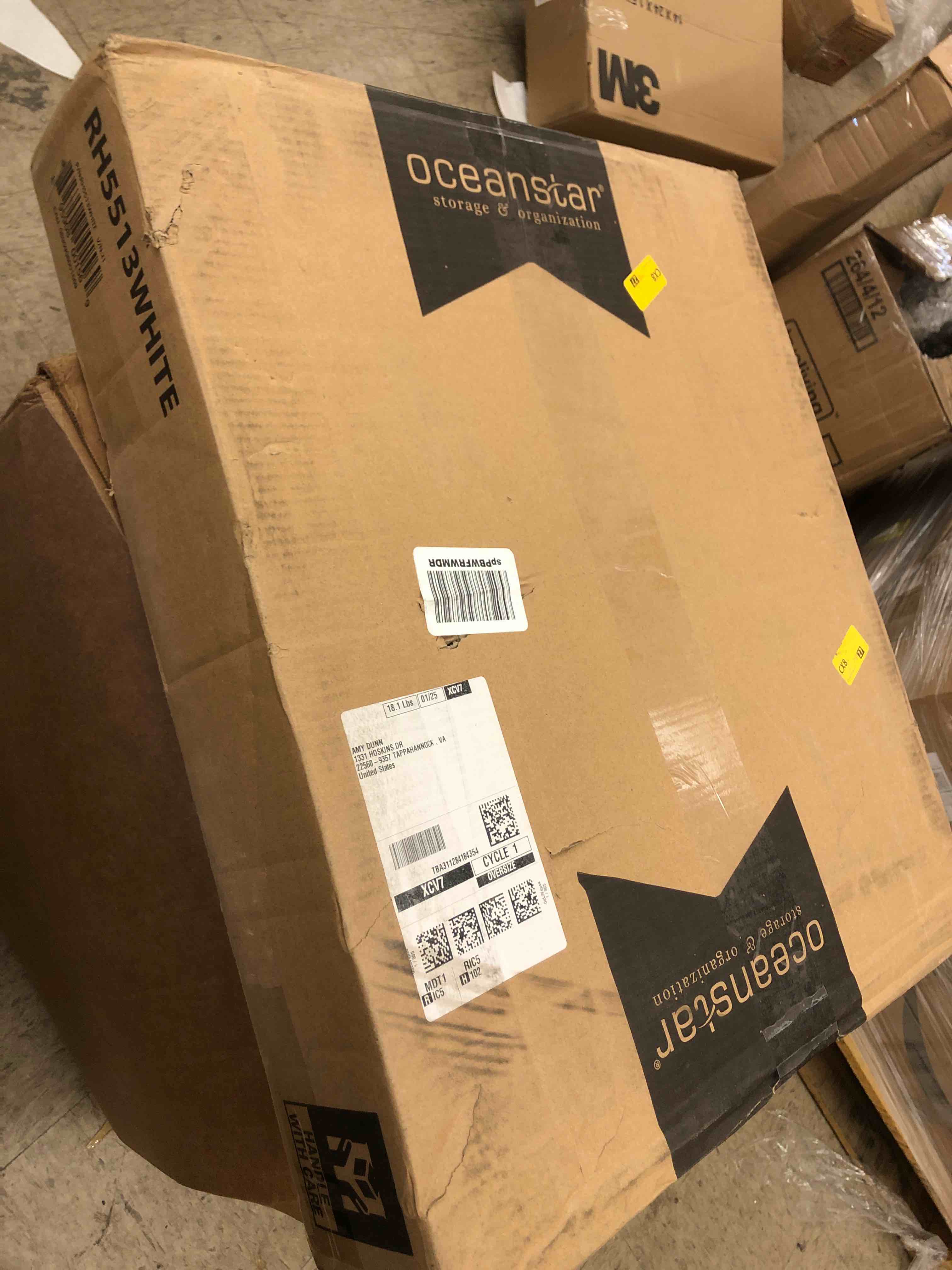 https://s3.amazonaws.com/lotting-images-prod/phillipi/YEL5069796_1708371274131.jpeg