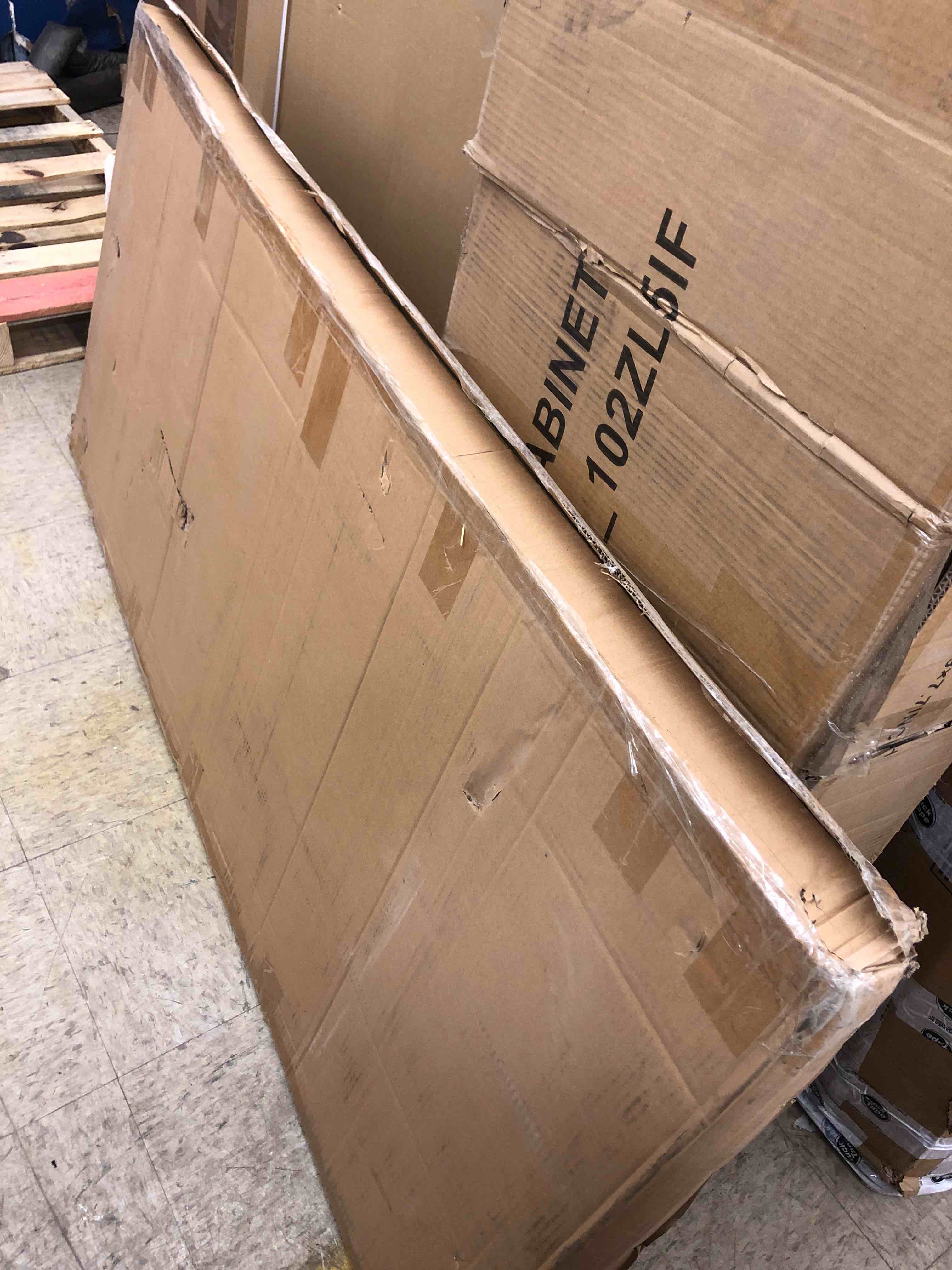 https://s3.amazonaws.com/lotting-images-prod/phillipi/YEL5069844_1708443255459.jpeg