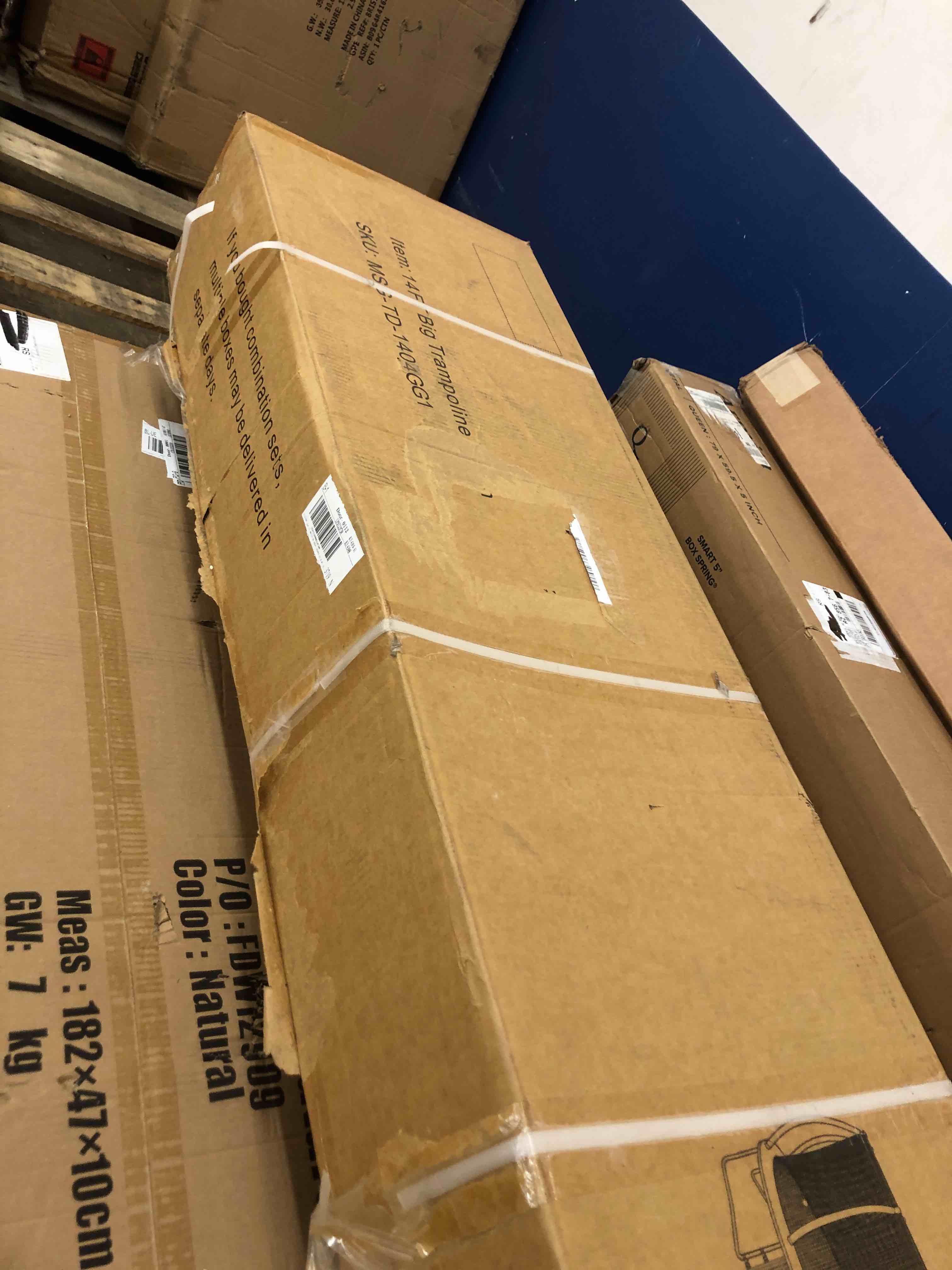 https://s3.amazonaws.com/lotting-images-prod/phillipi/YEL5070062_1709136360051.jpeg