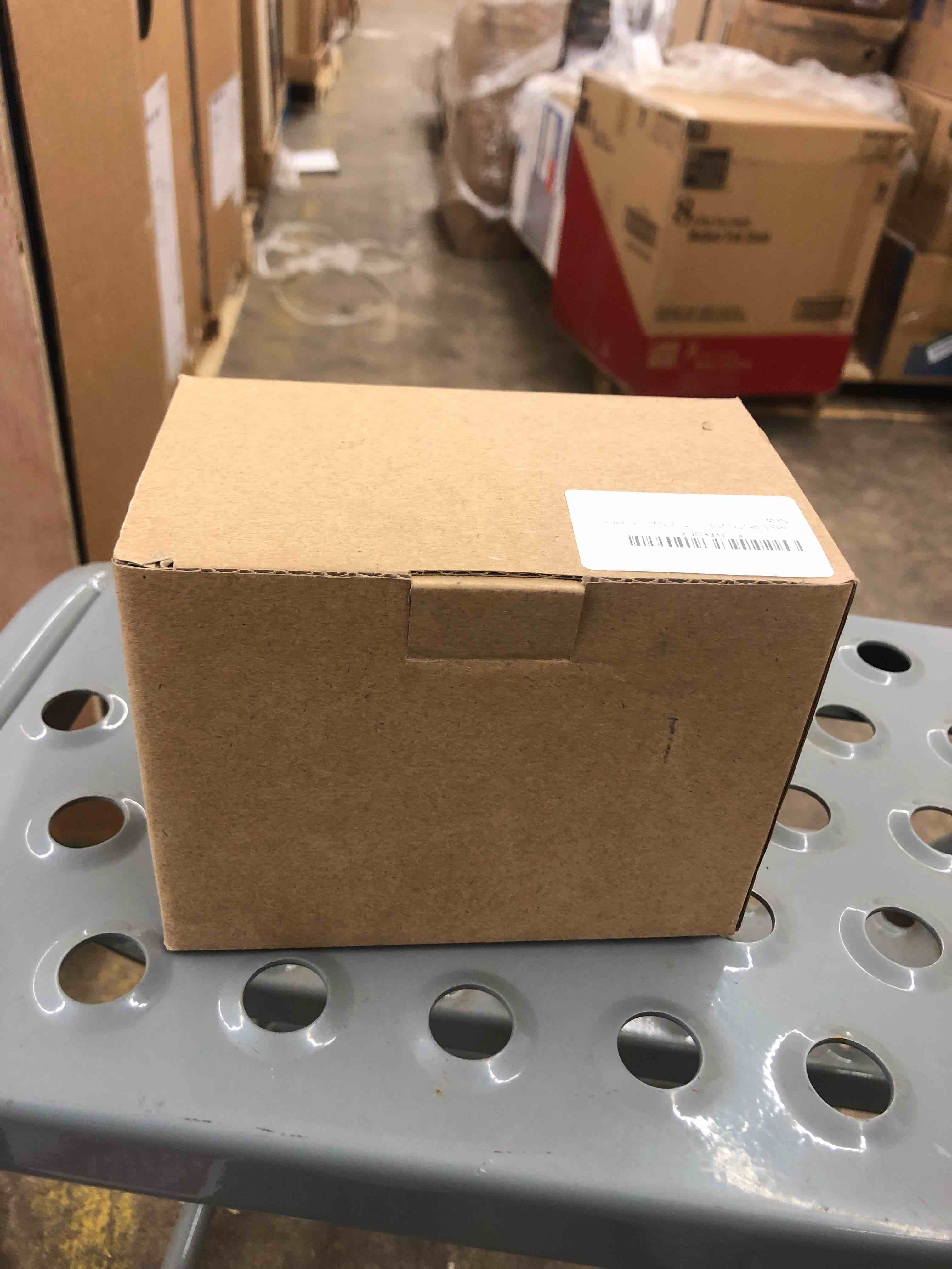 https://s3.amazonaws.com/lotting-images-prod/phillipi/YEL5070188_1709322997434.jpeg