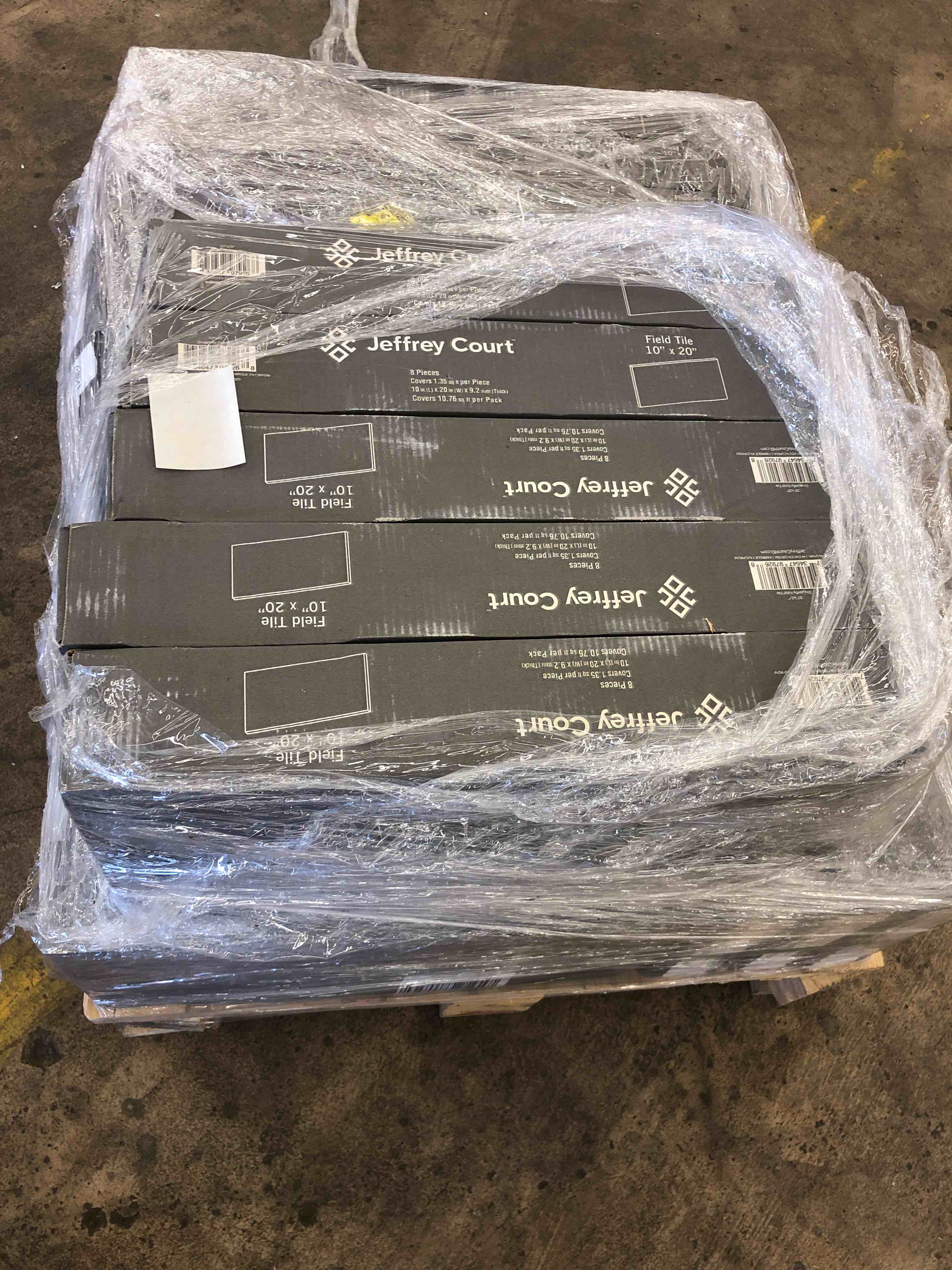 https://s3.amazonaws.com/lotting-images-prod/phillipi/YEL5070467_1693244155480.jpeg