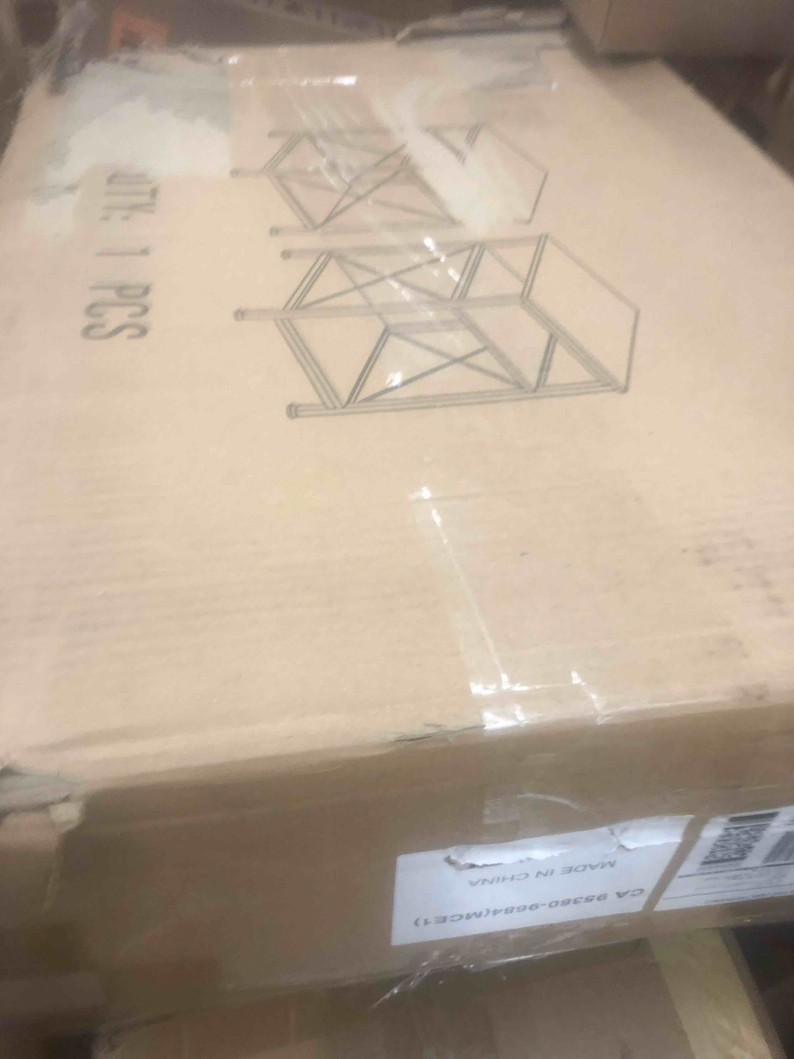 https://s3.amazonaws.com/lotting-images-prod/phillipi/YEL5071651_1707235697617.jpeg