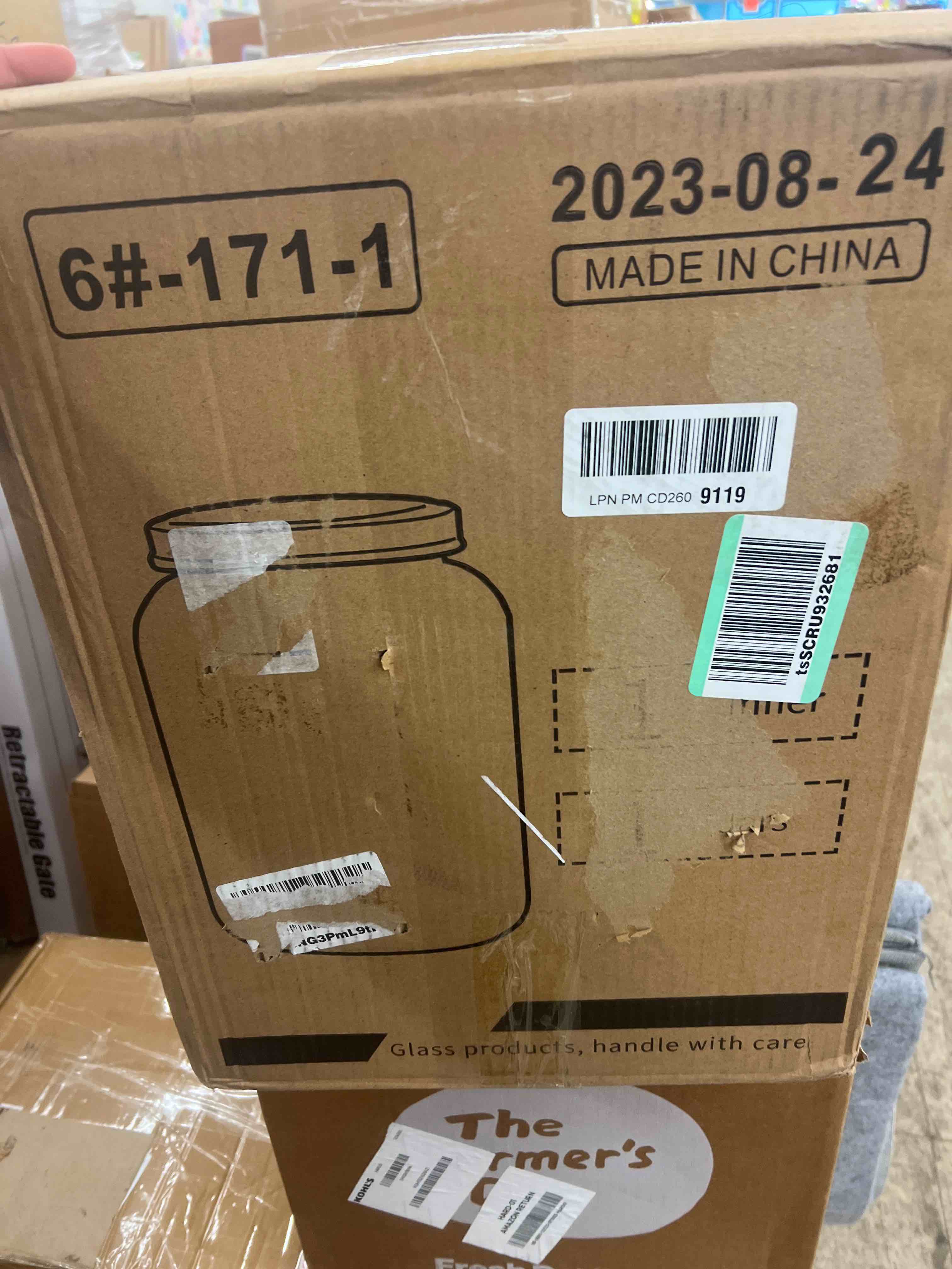 https://s3.amazonaws.com/lotting-images-prod/phillipi/YEL5071863_1708631351180.jpeg
