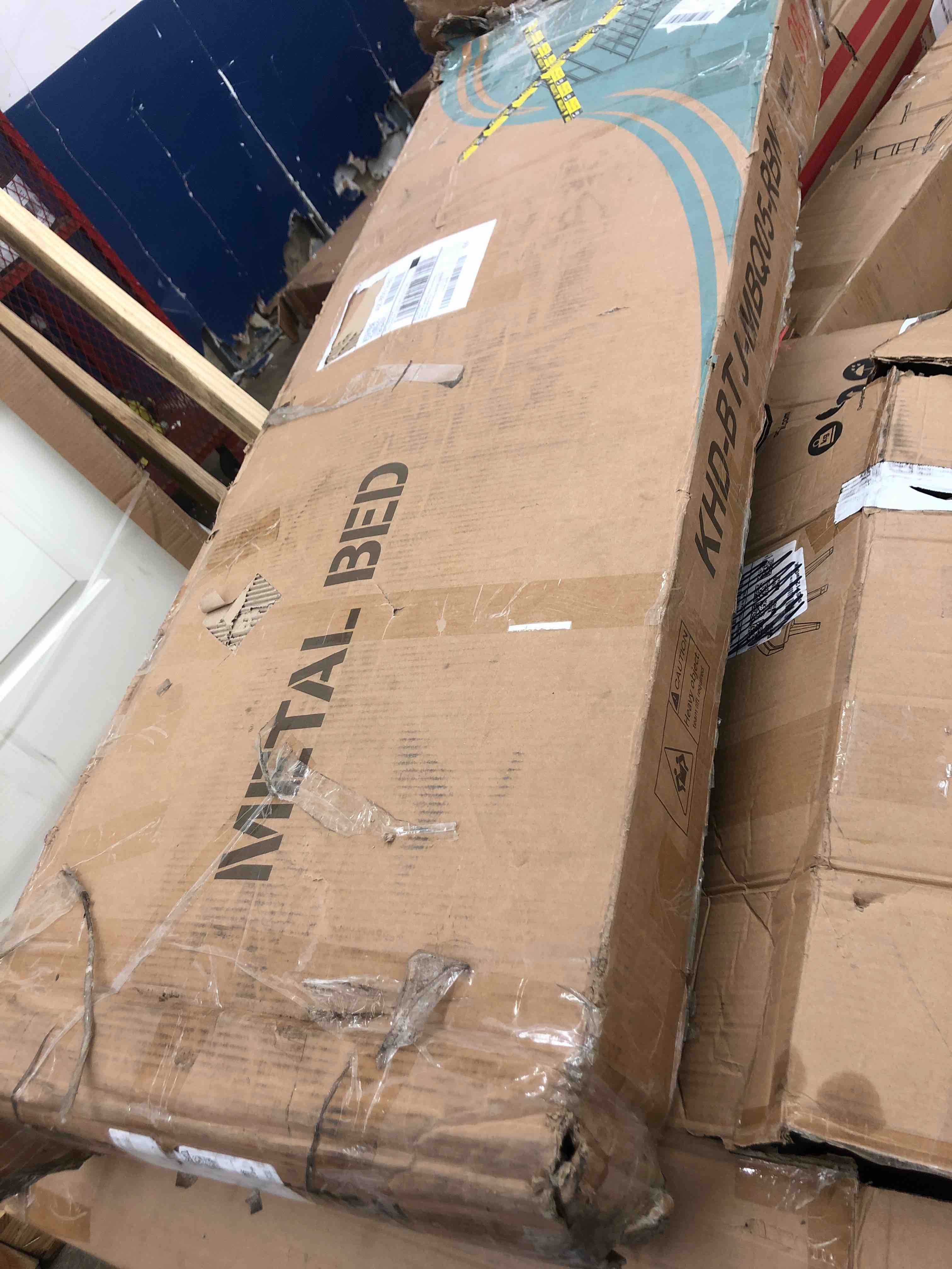 https://s3.amazonaws.com/lotting-images-prod/phillipi/YEL5135566_1697739839665.jpeg